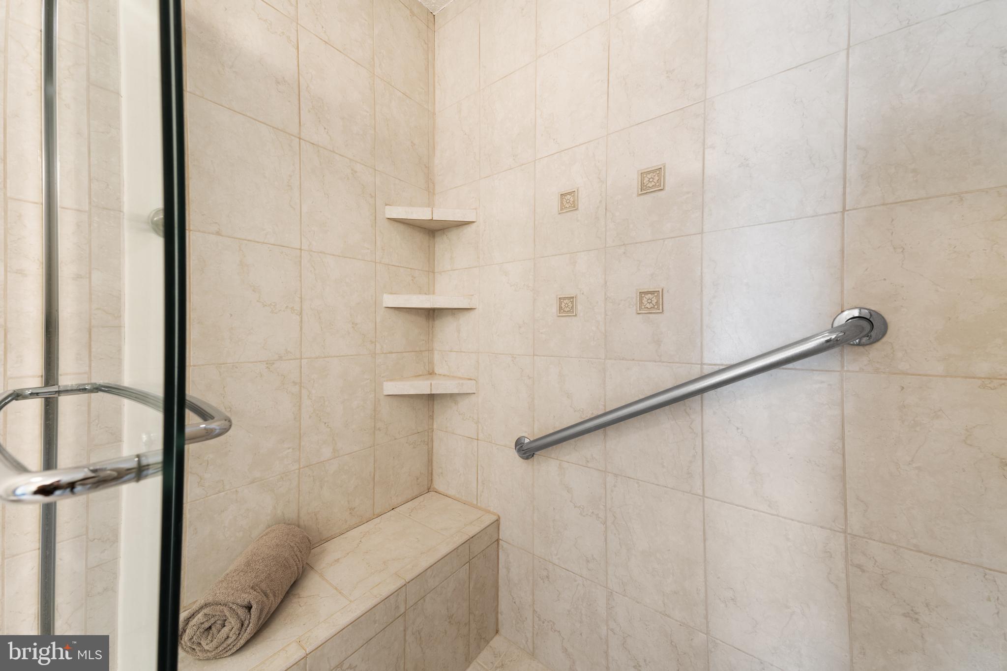 HERITAGE HARBOUR - Residential