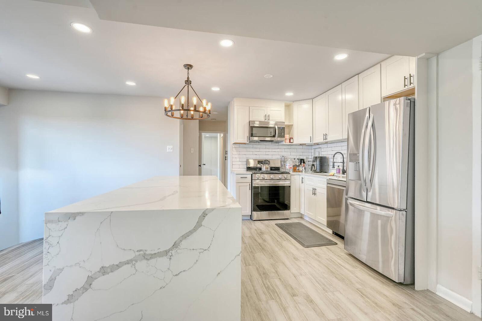 PAVILION ON THE PARK - Residential