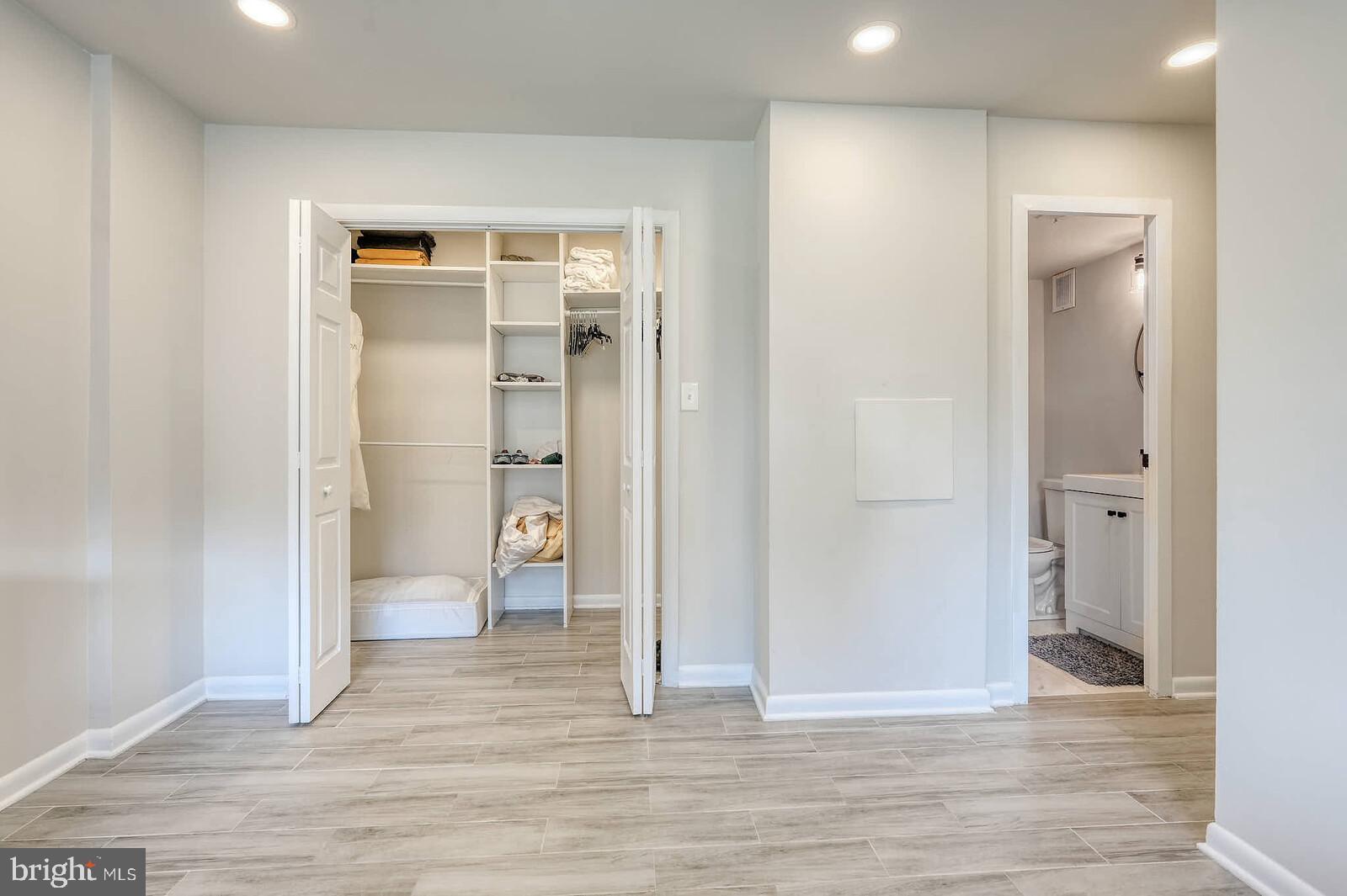 PAVILION ON THE PARK - Residential