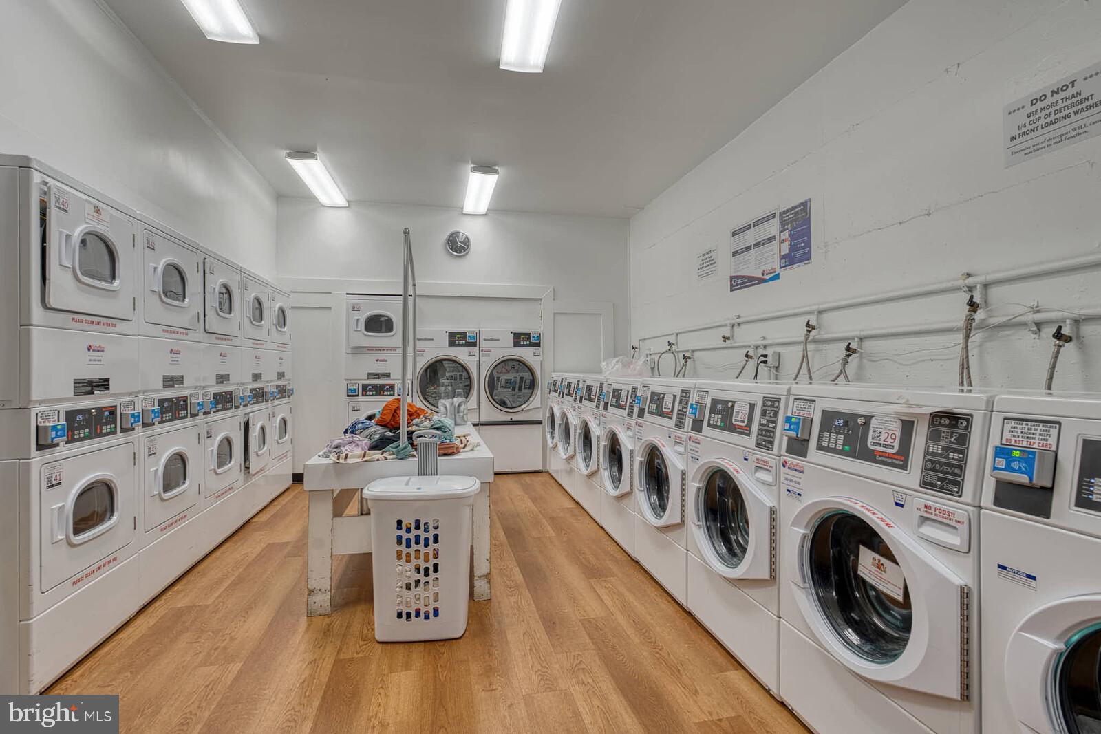 PAVILION ON THE PARK - Residential