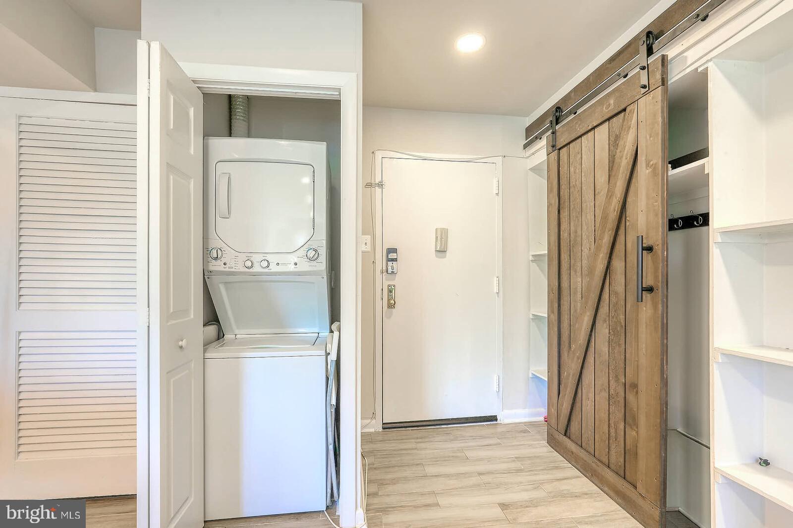 PAVILION ON THE PARK - Residential