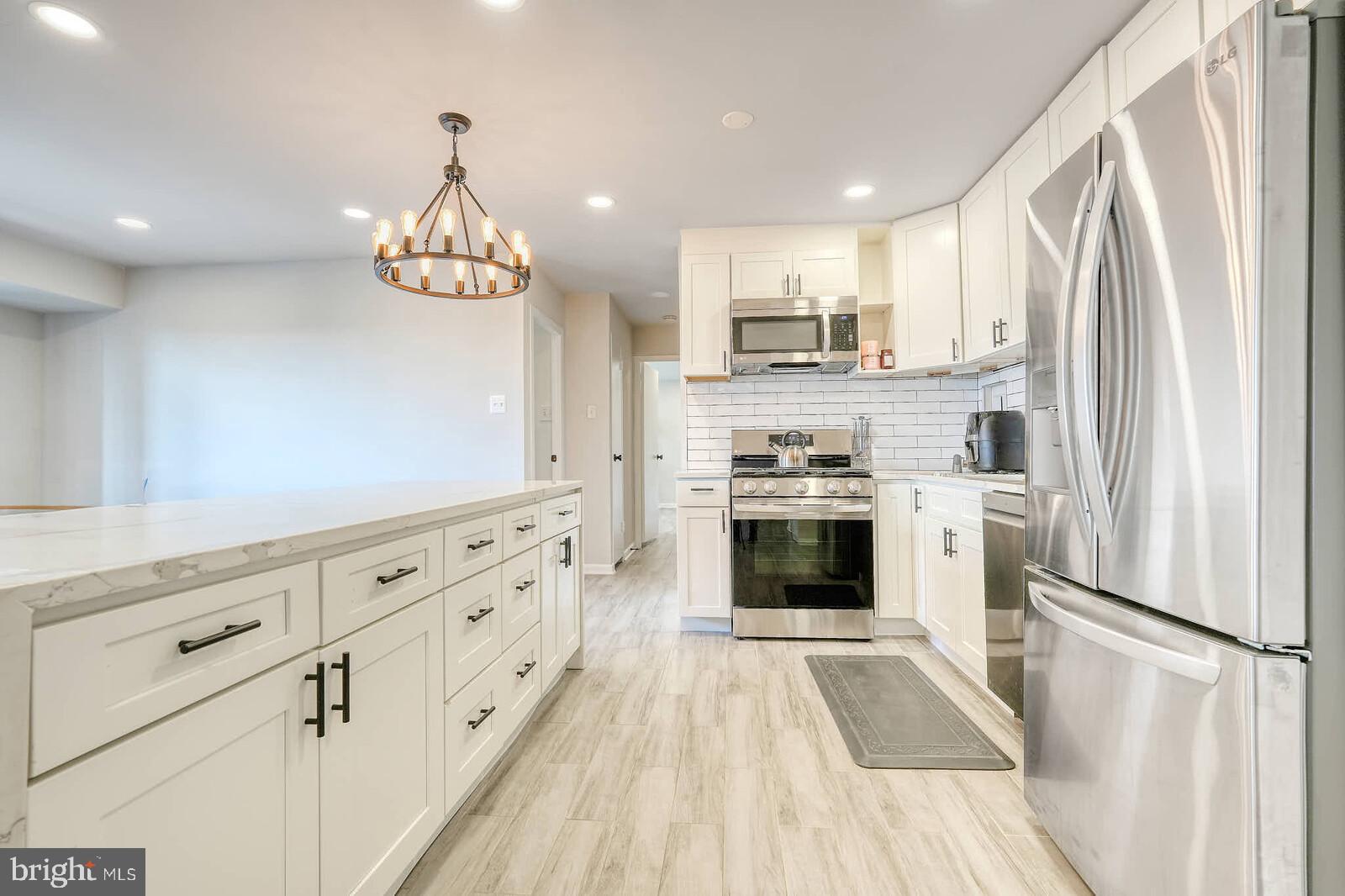 PAVILION ON THE PARK - Residential