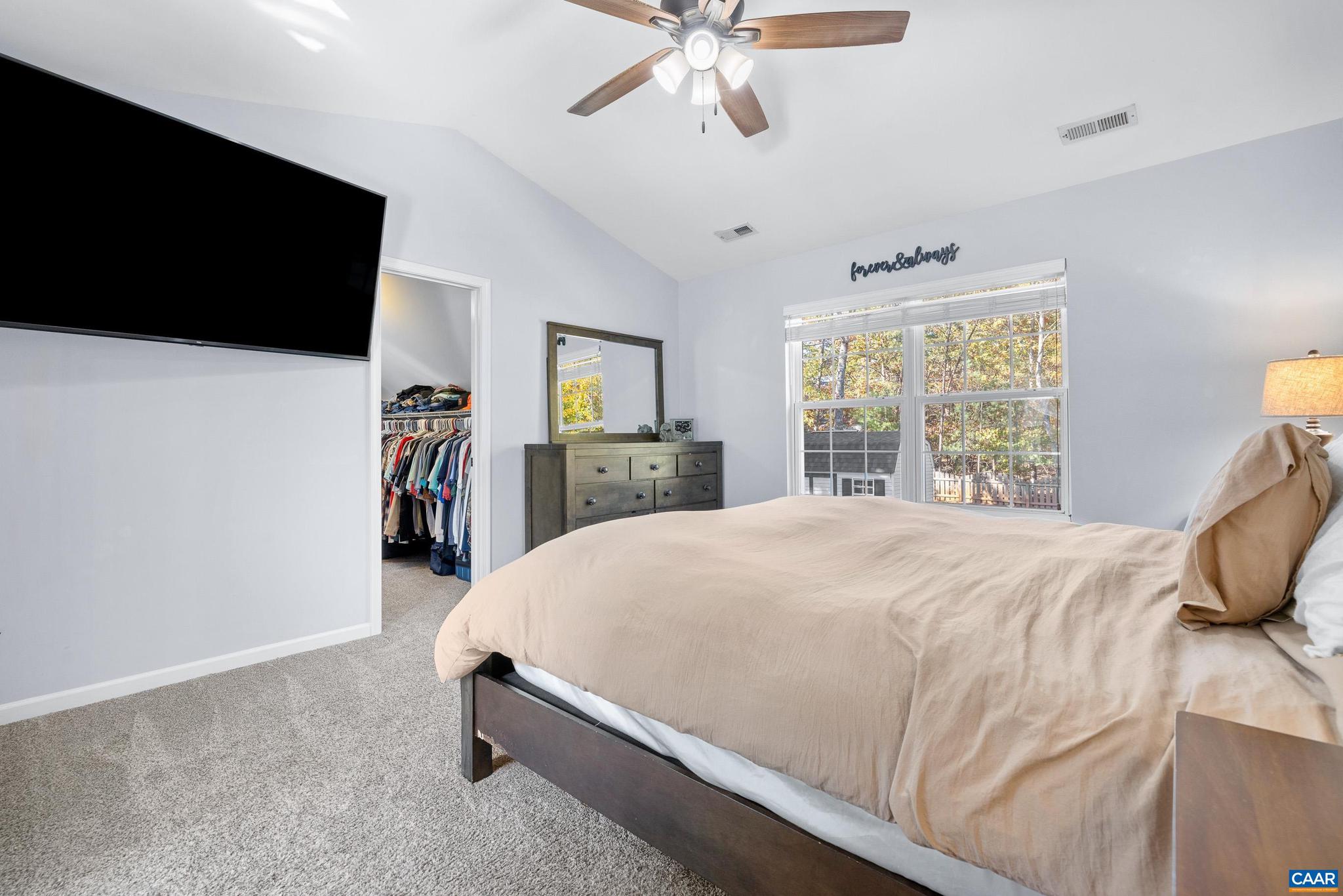 LAKE MONTICELLO - Residential