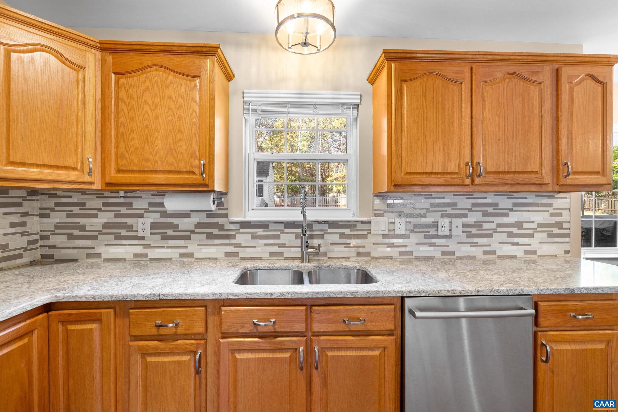 LAKE MONTICELLO - Residential