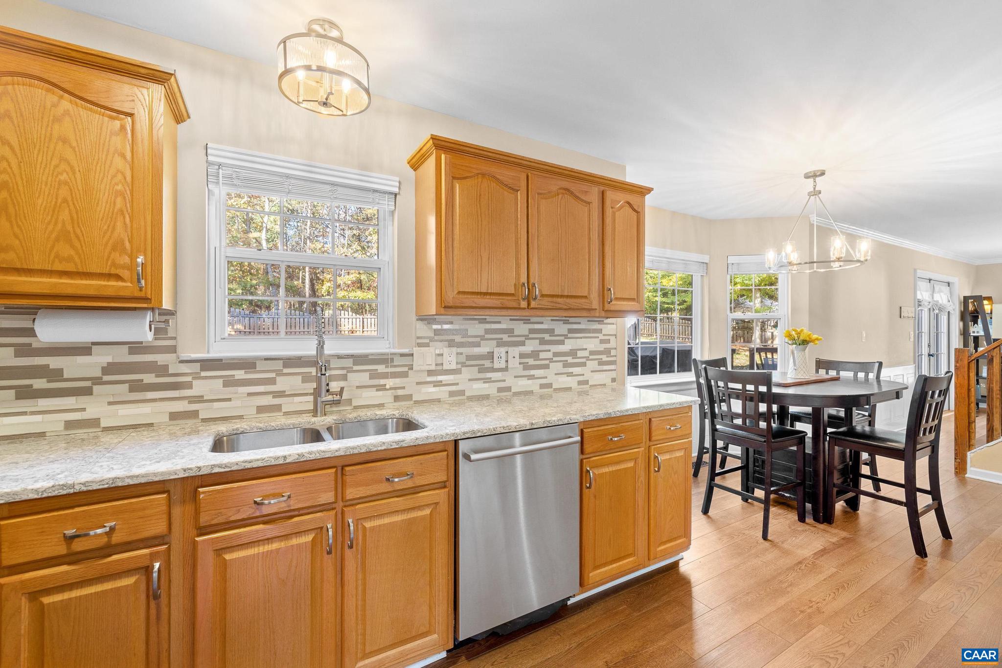 LAKE MONTICELLO - Residential