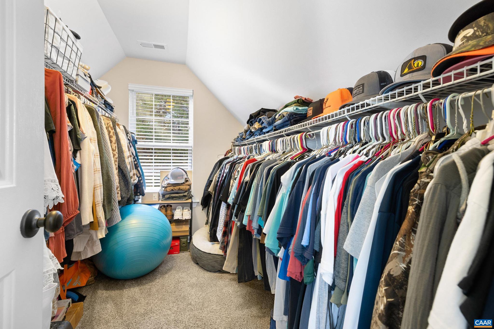 LAKE MONTICELLO - Residential