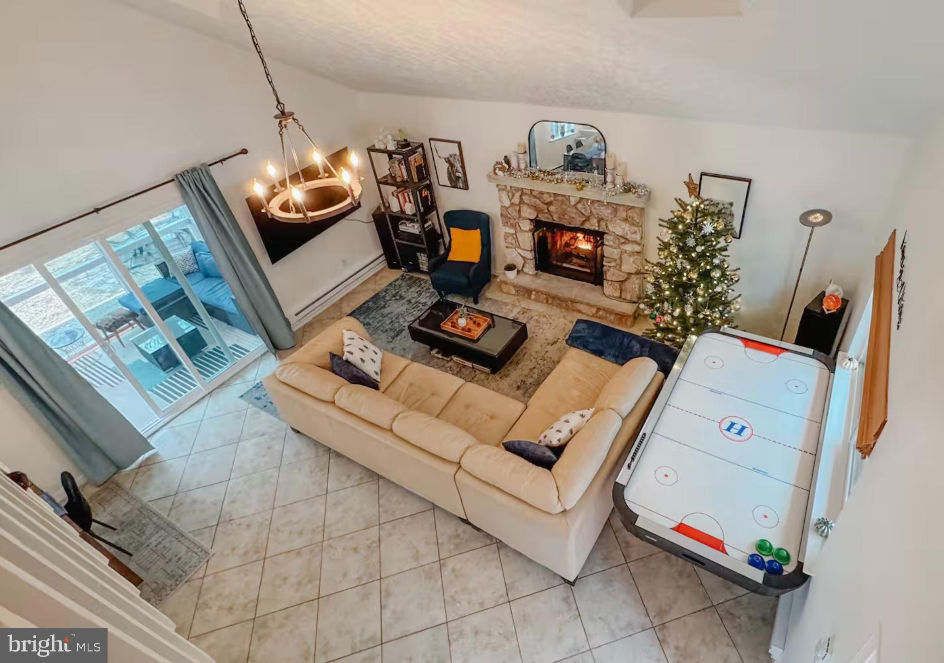 POCONO COUNTRY PLACE - Residential