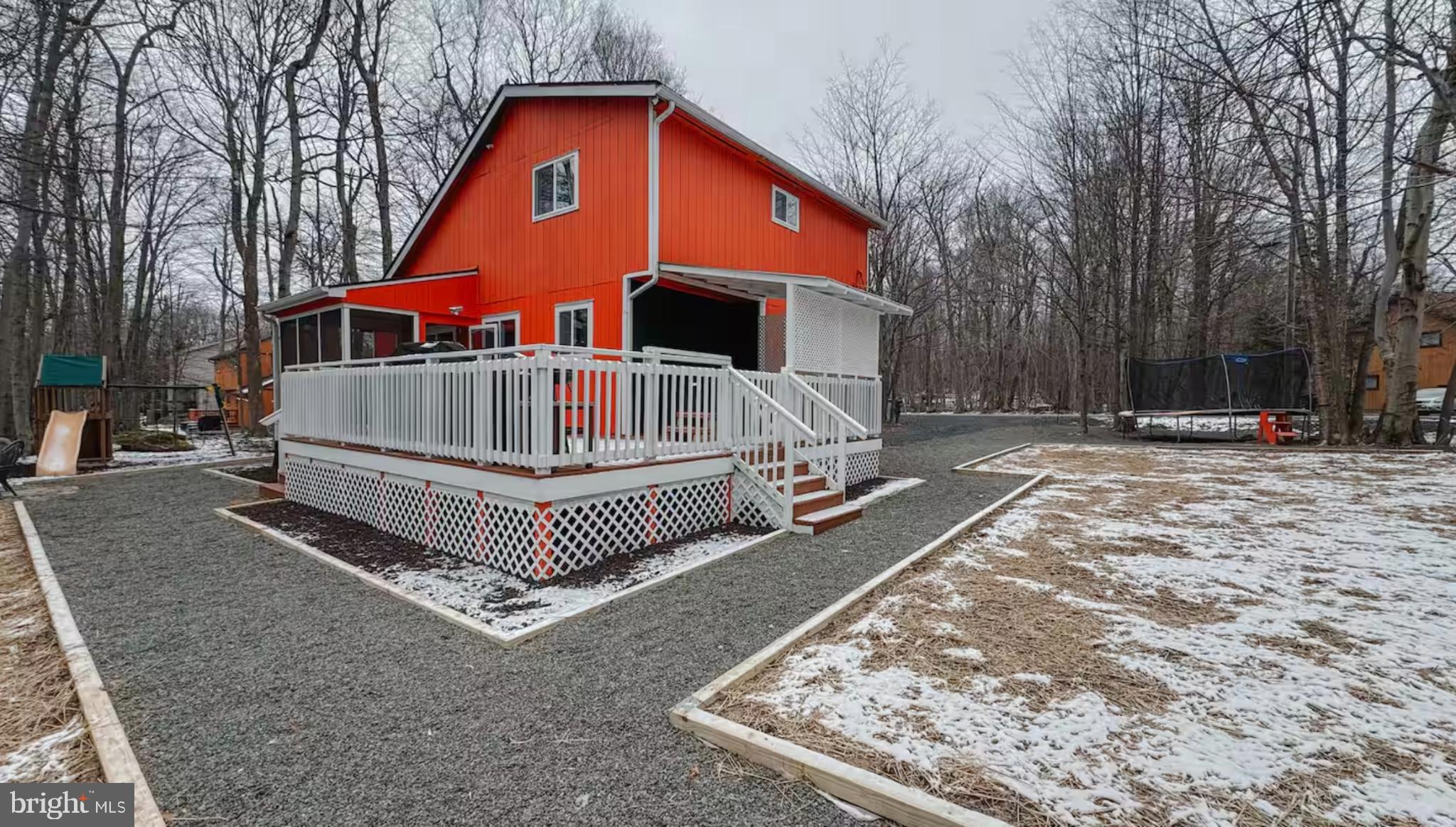 POCONO COUNTRY PLACE - Residential