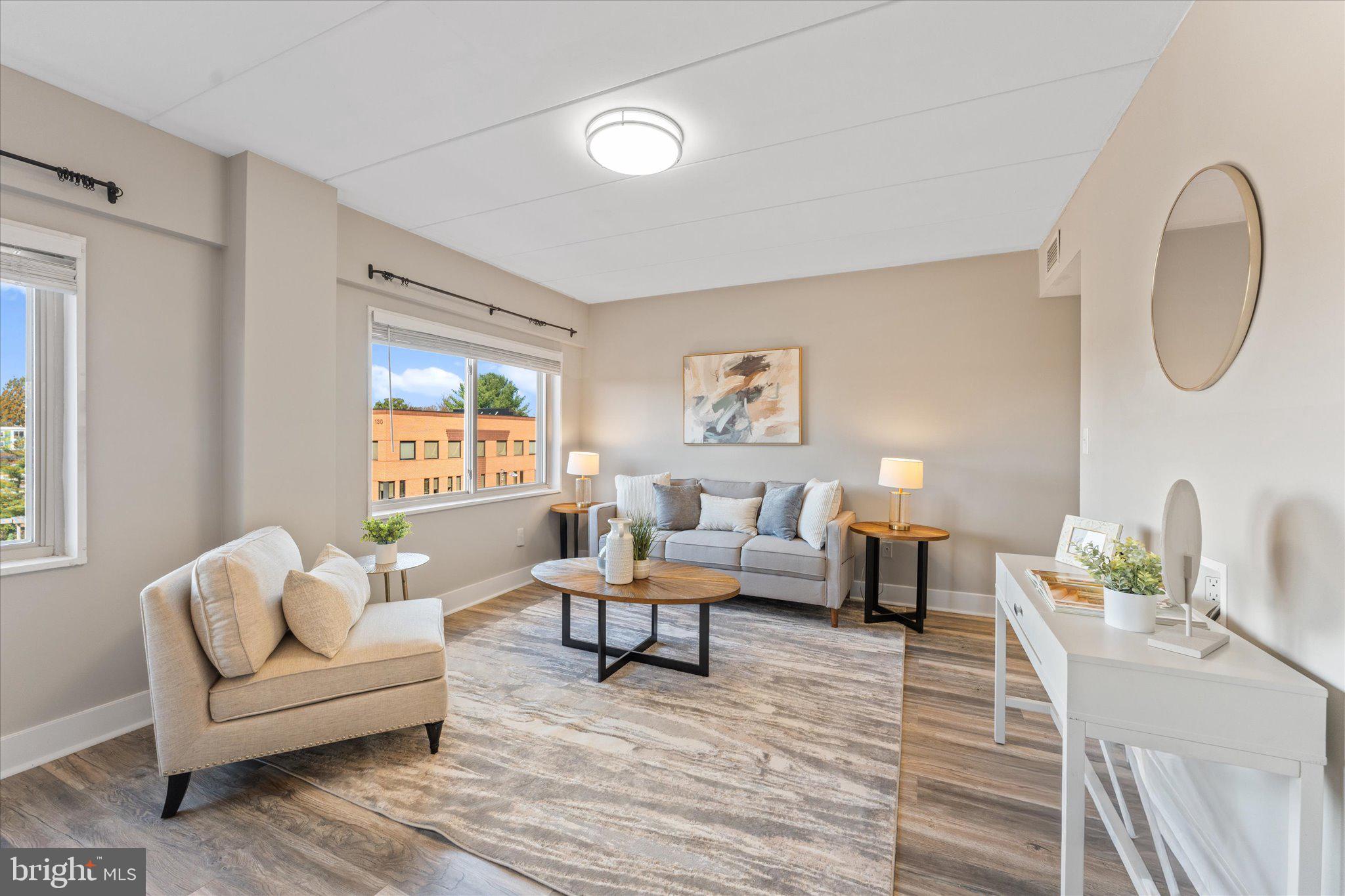 VIENNA VILLAGER CONDO - Residential