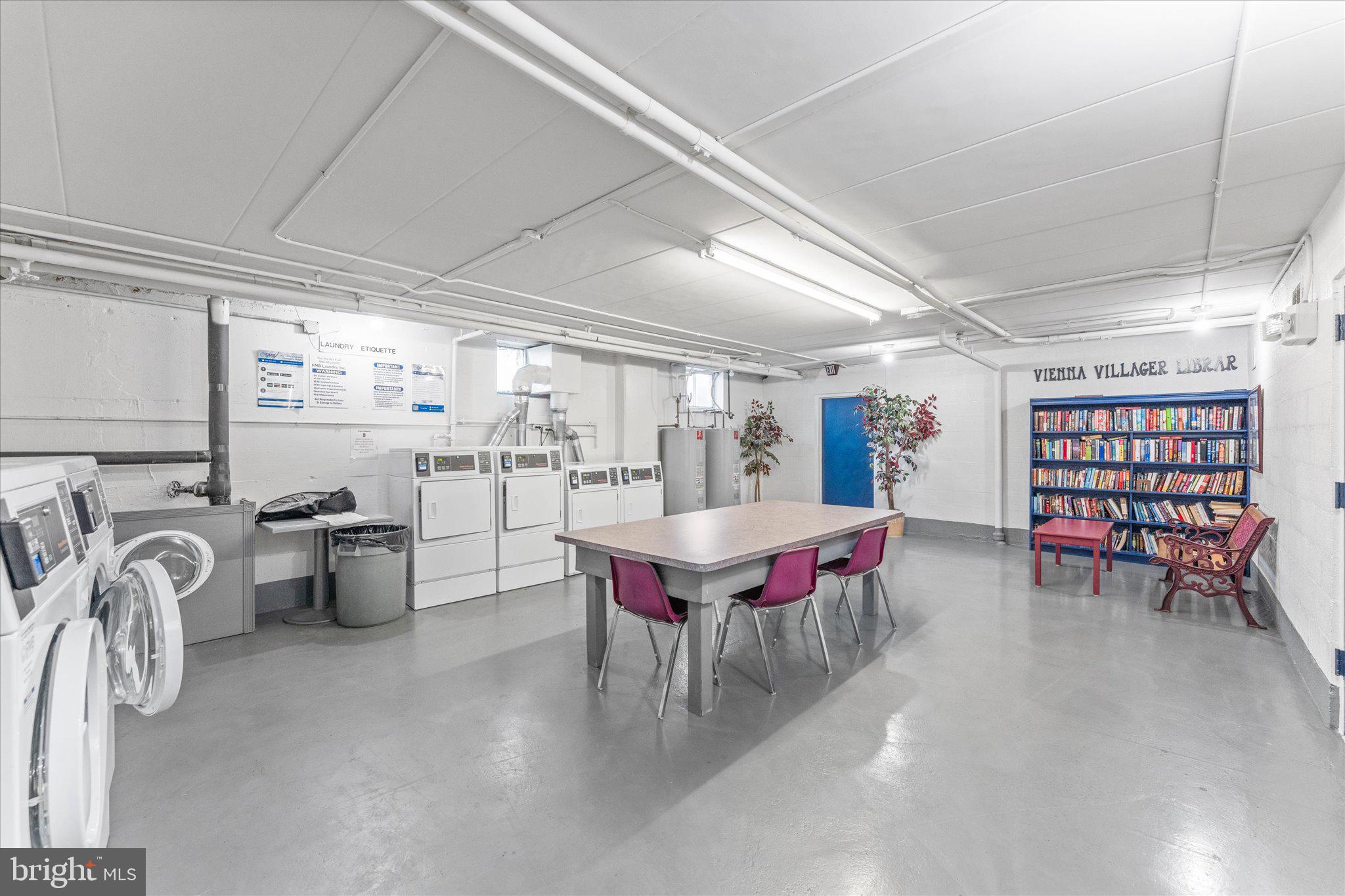 VIENNA VILLAGER CONDO - Residential