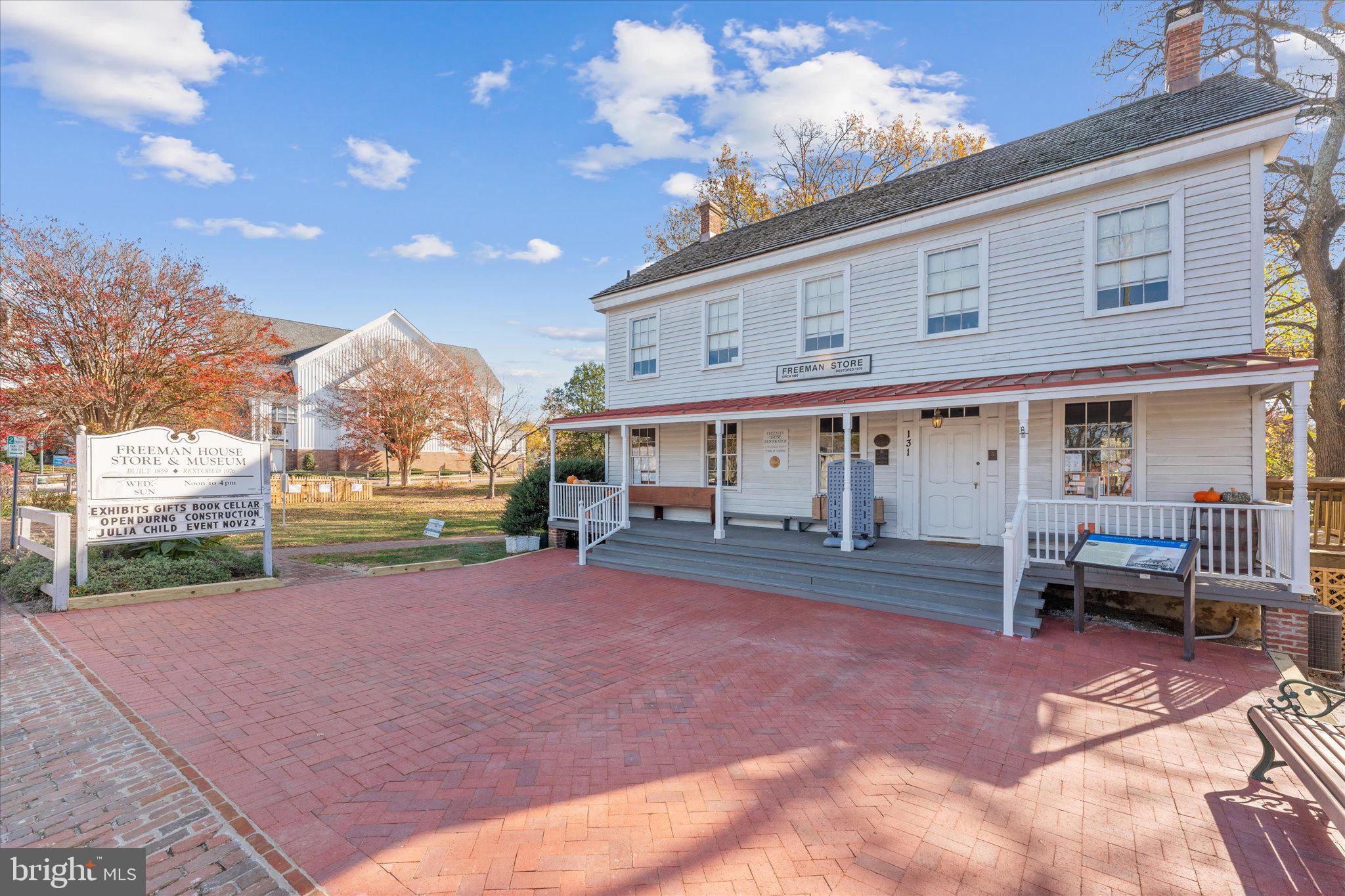 VIENNA VILLAGER CONDO - Residential