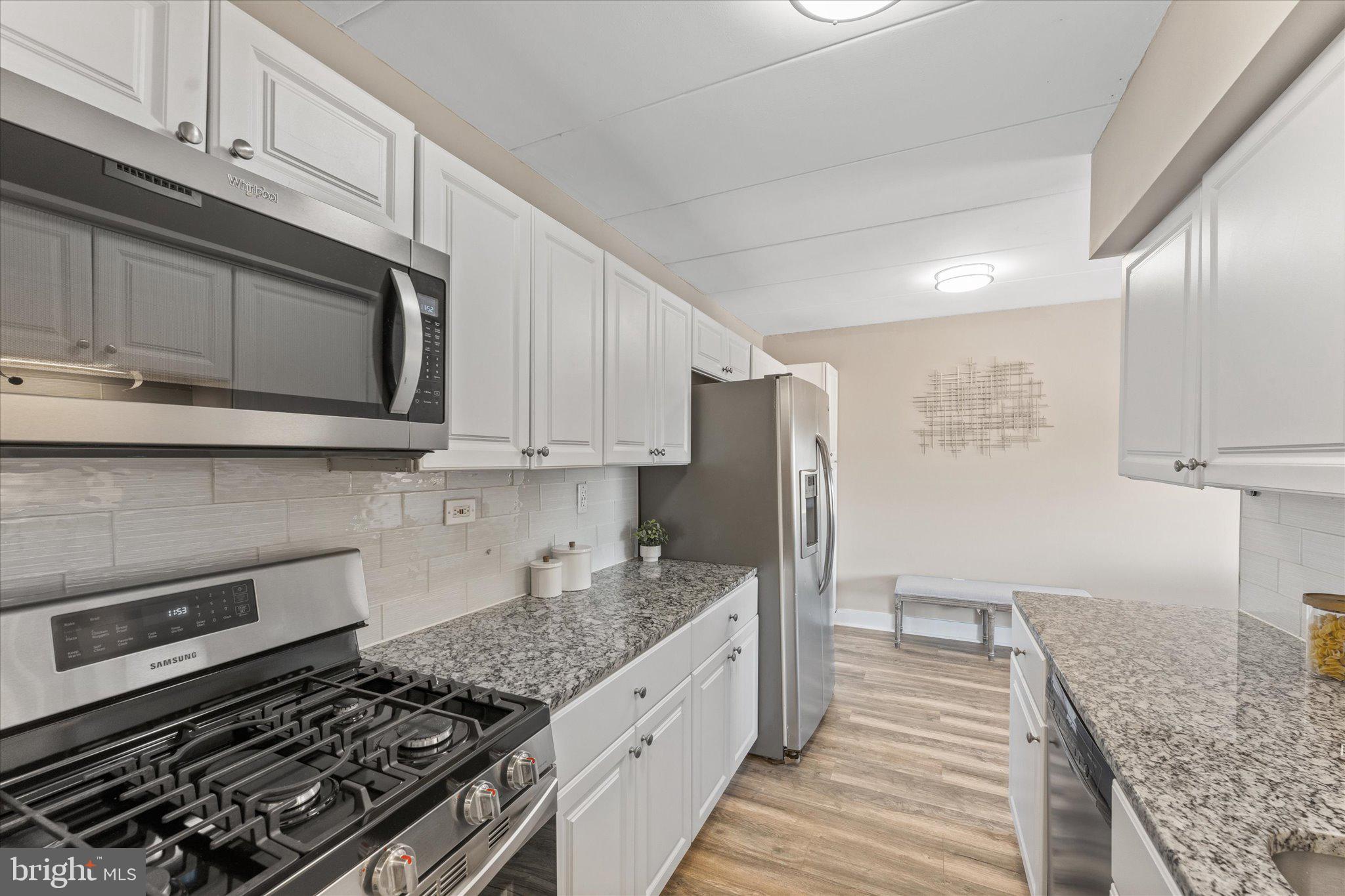 VIENNA VILLAGER CONDO - Residential