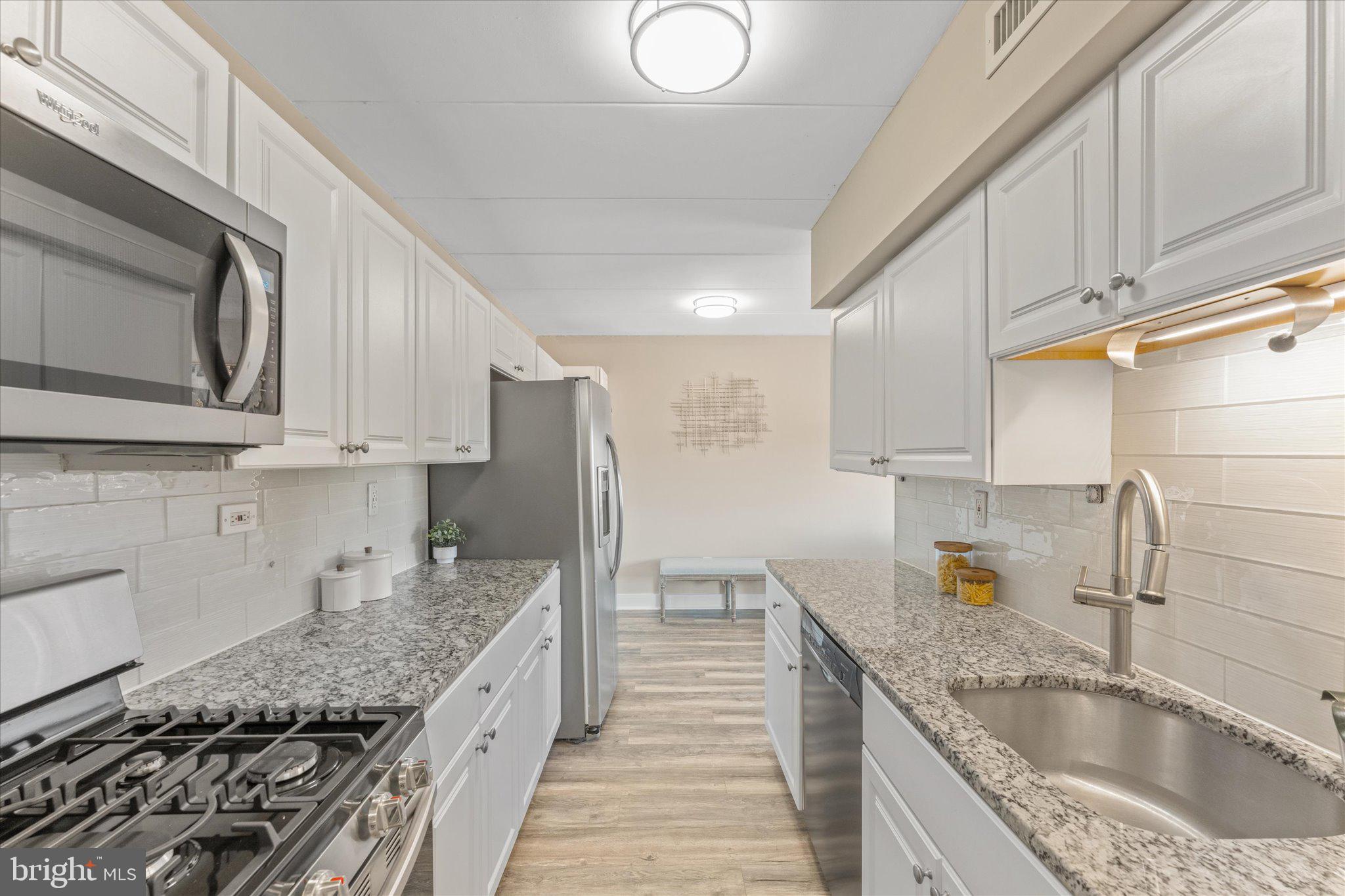 VIENNA VILLAGER CONDO - Residential