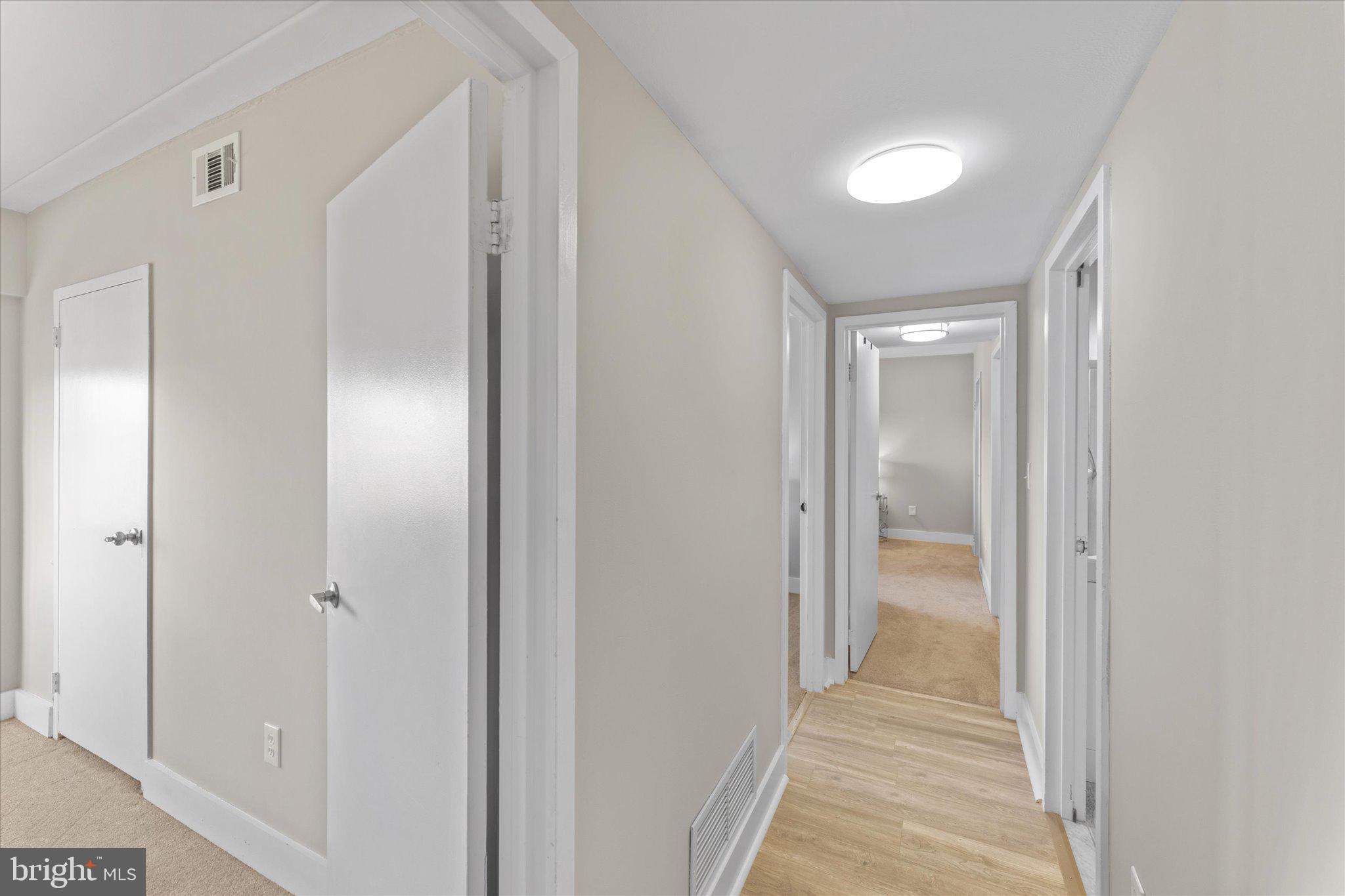 VIENNA VILLAGER CONDO - Residential