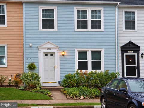 Photo of 6264 Hillside Road, SPRINGFIELD, VA 22152 (MLS # VAFX2343408)