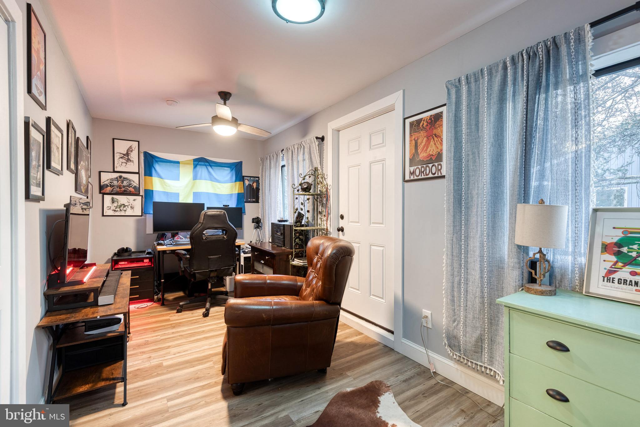 PARKVILLE - Residential