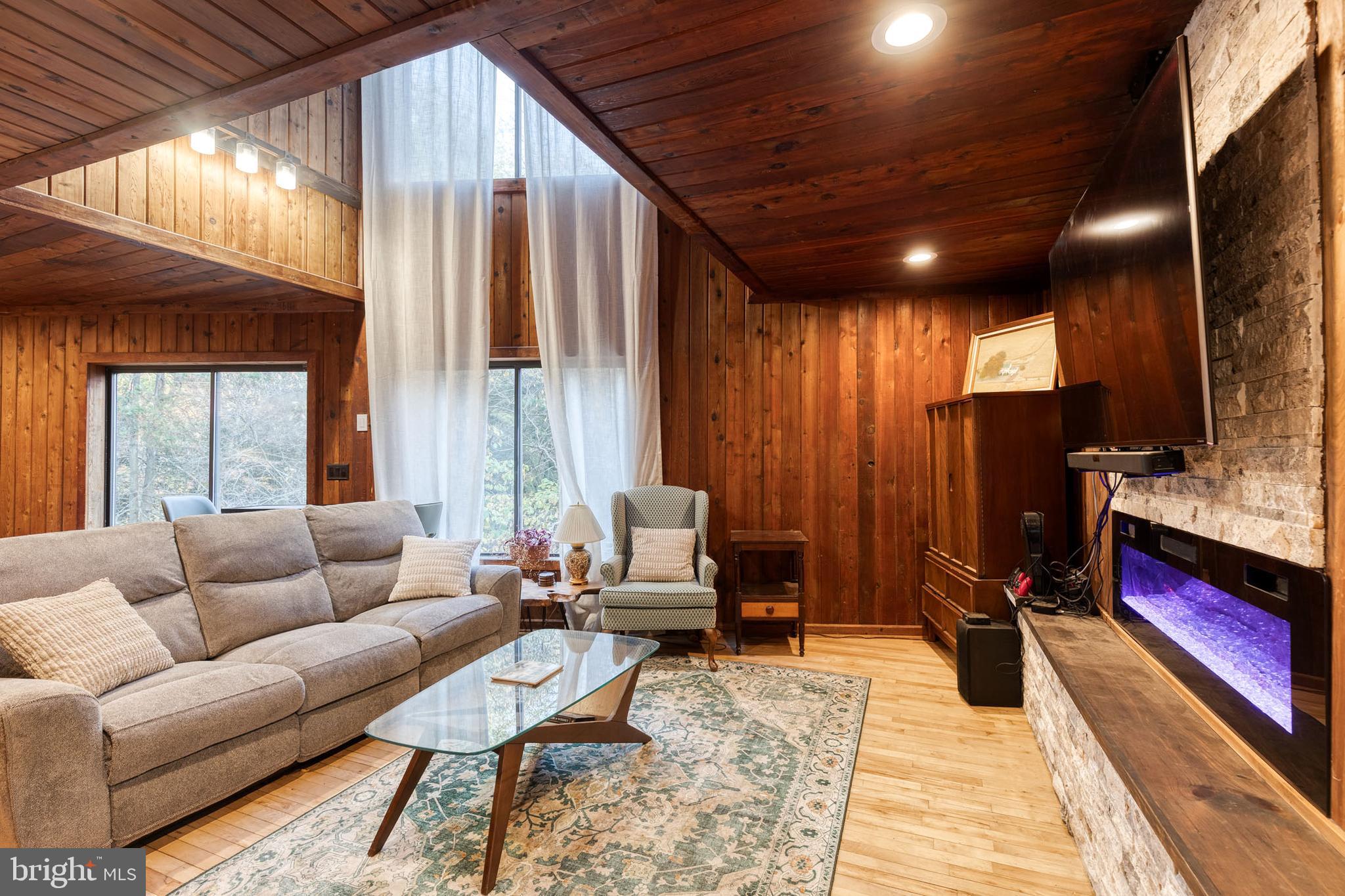 PARKVILLE - Residential