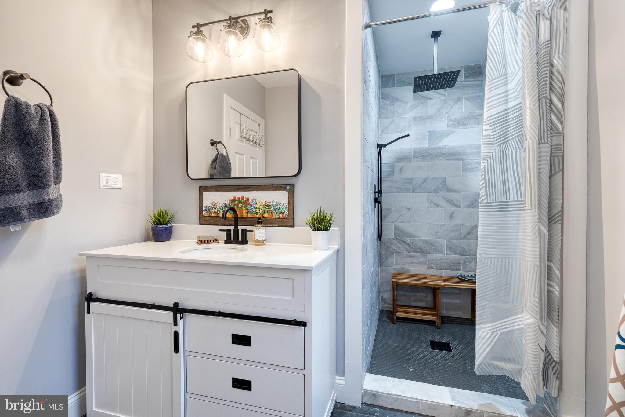 PARKVILLE - Residential