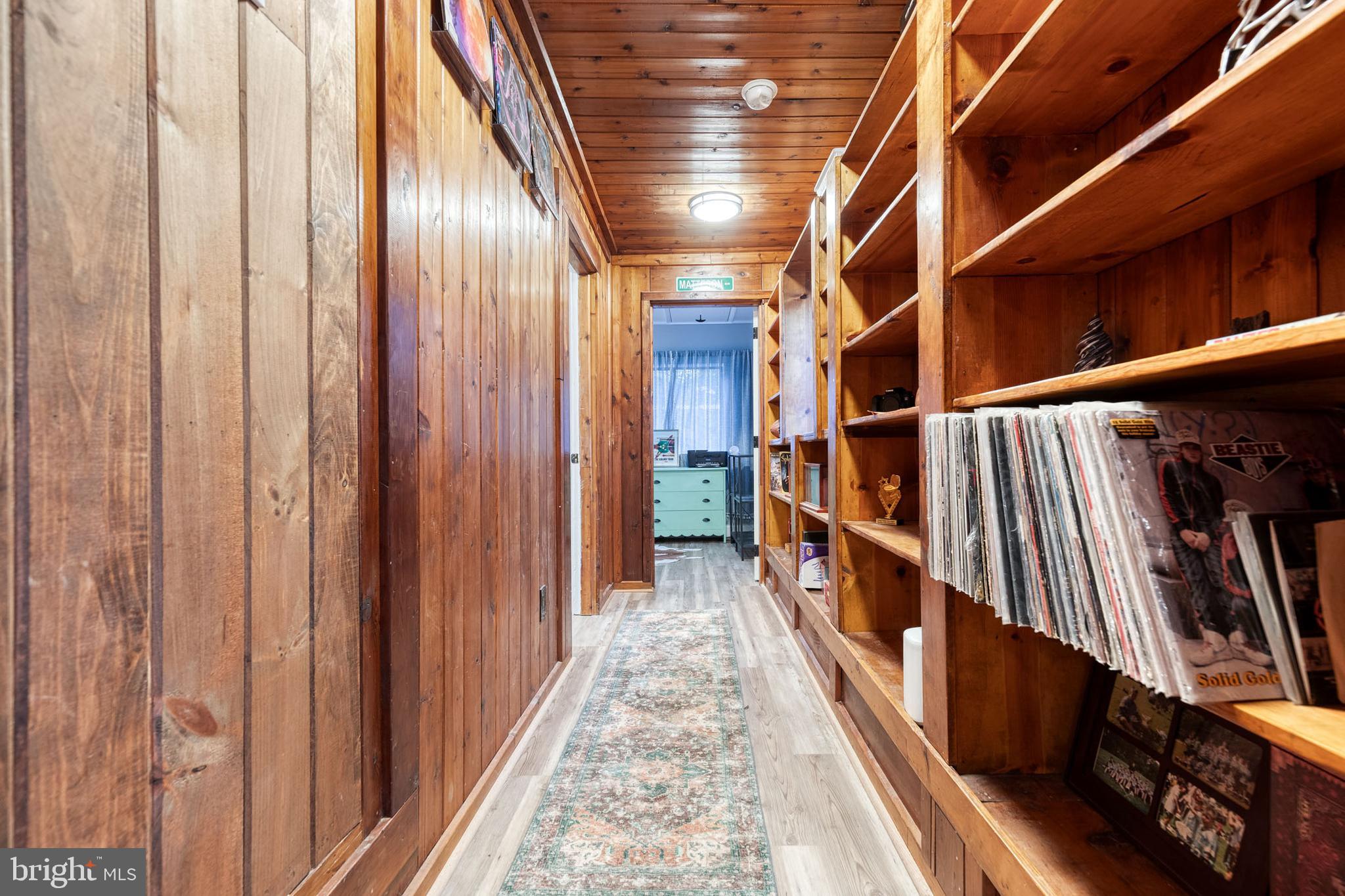 PARKVILLE - Residential