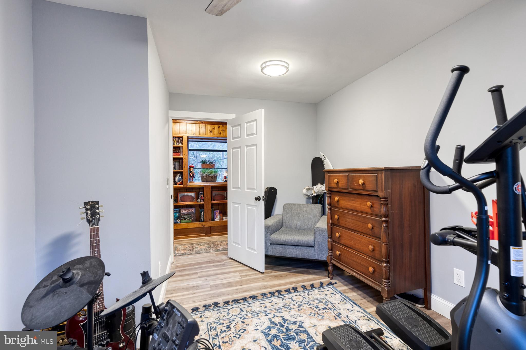 PARKVILLE - Residential