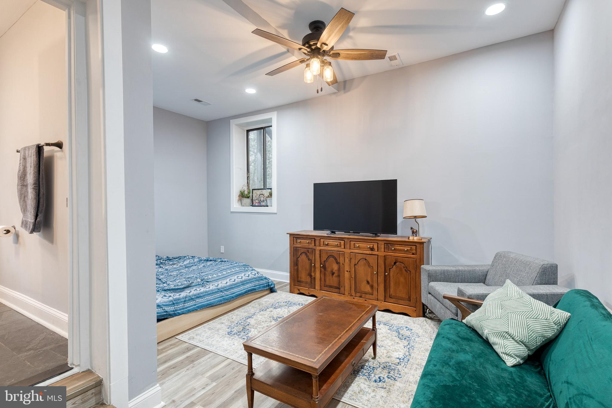 PARKVILLE - Residential