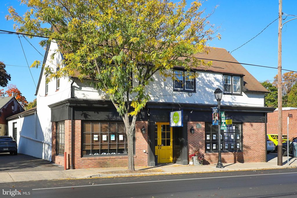 Photo of 1511 Bethlehem Pike, FLOURTOWN, PA 19031 (MLS # PAMC2150370)