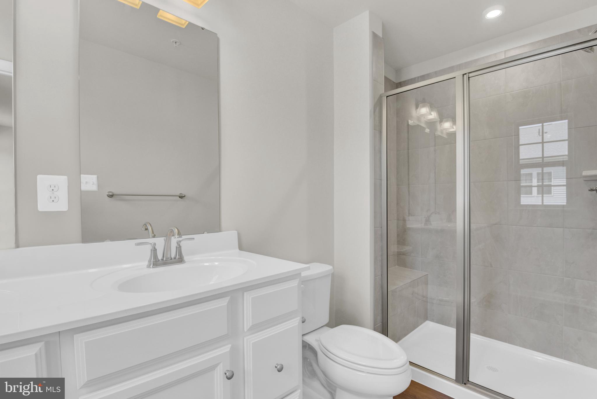 PARKSIDE - Residential