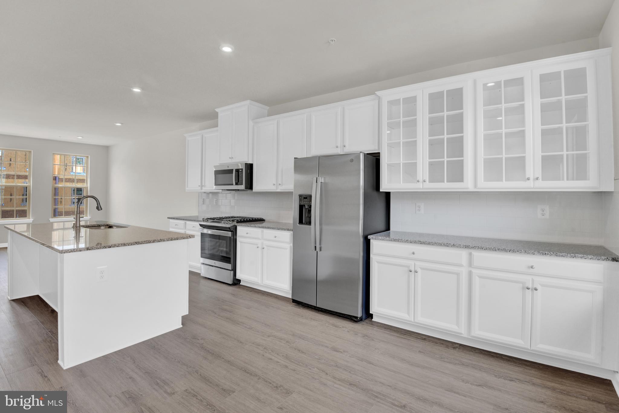 PARKSIDE - Residential