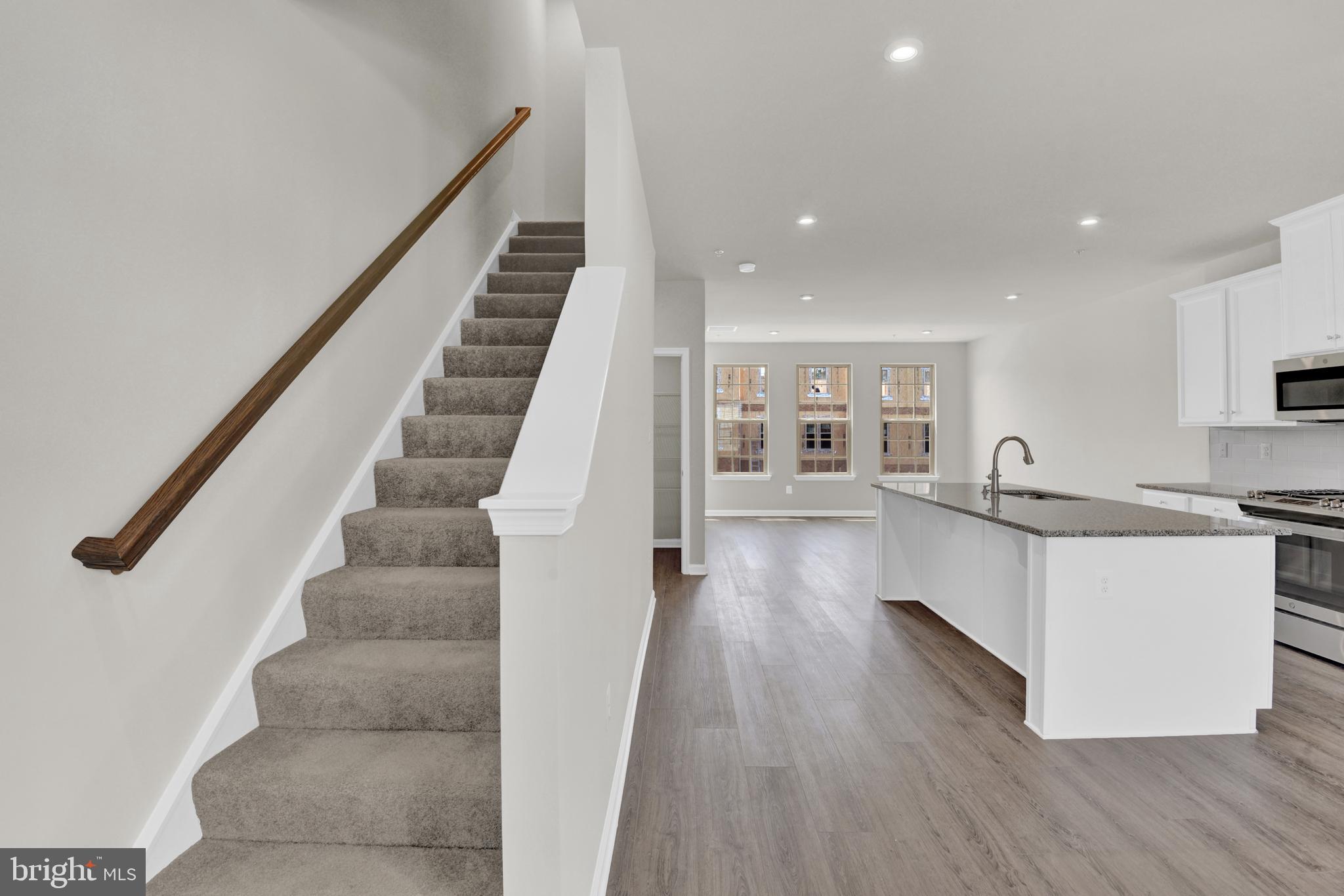 PARKSIDE - Residential