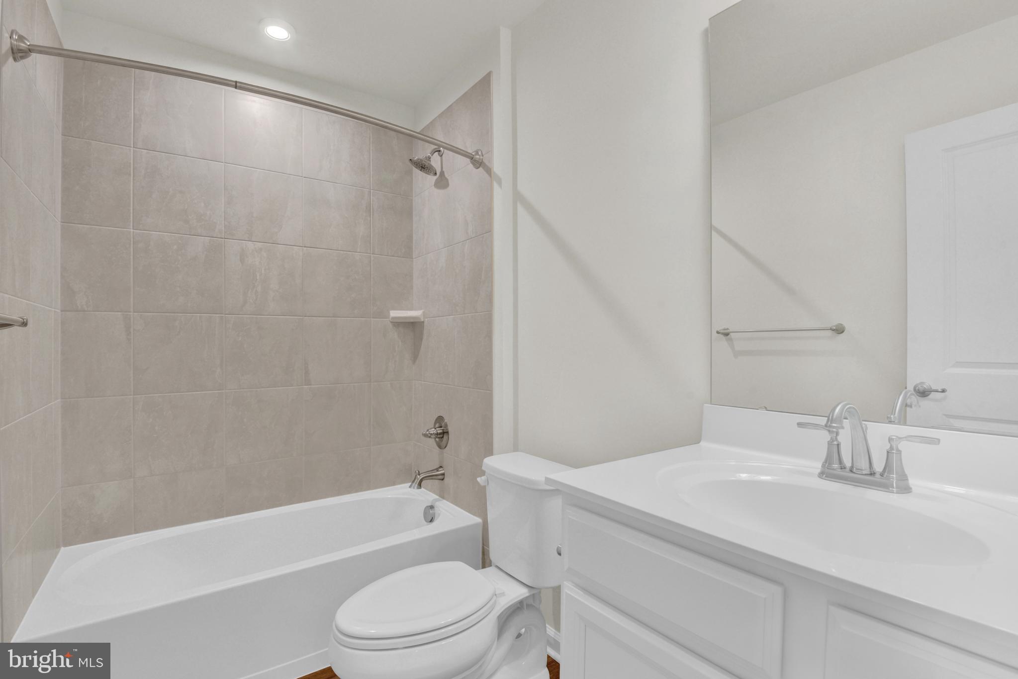 PARKSIDE - Residential