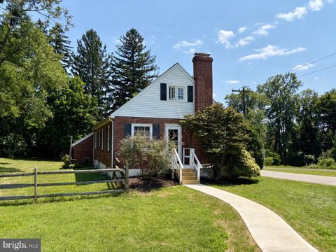 Photo of 223 Carolina Avenue, PHOENIXVILLE, PA 19460 (MLS # PACT2131866)