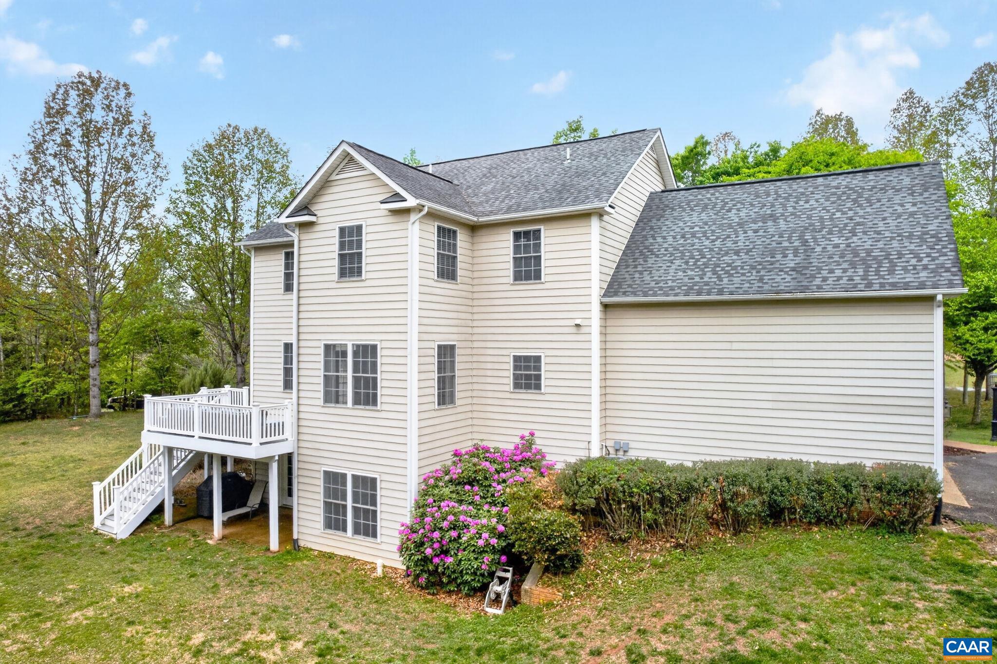 TAYLOR RIDGE ESTATES - Residential