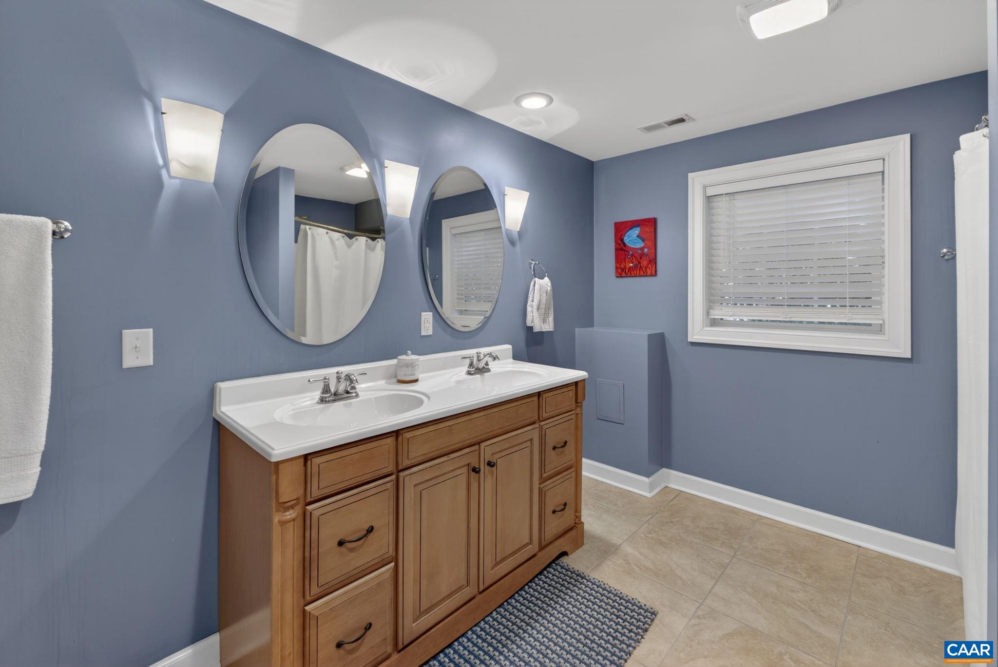 TAYLOR RIDGE ESTATES - Residential