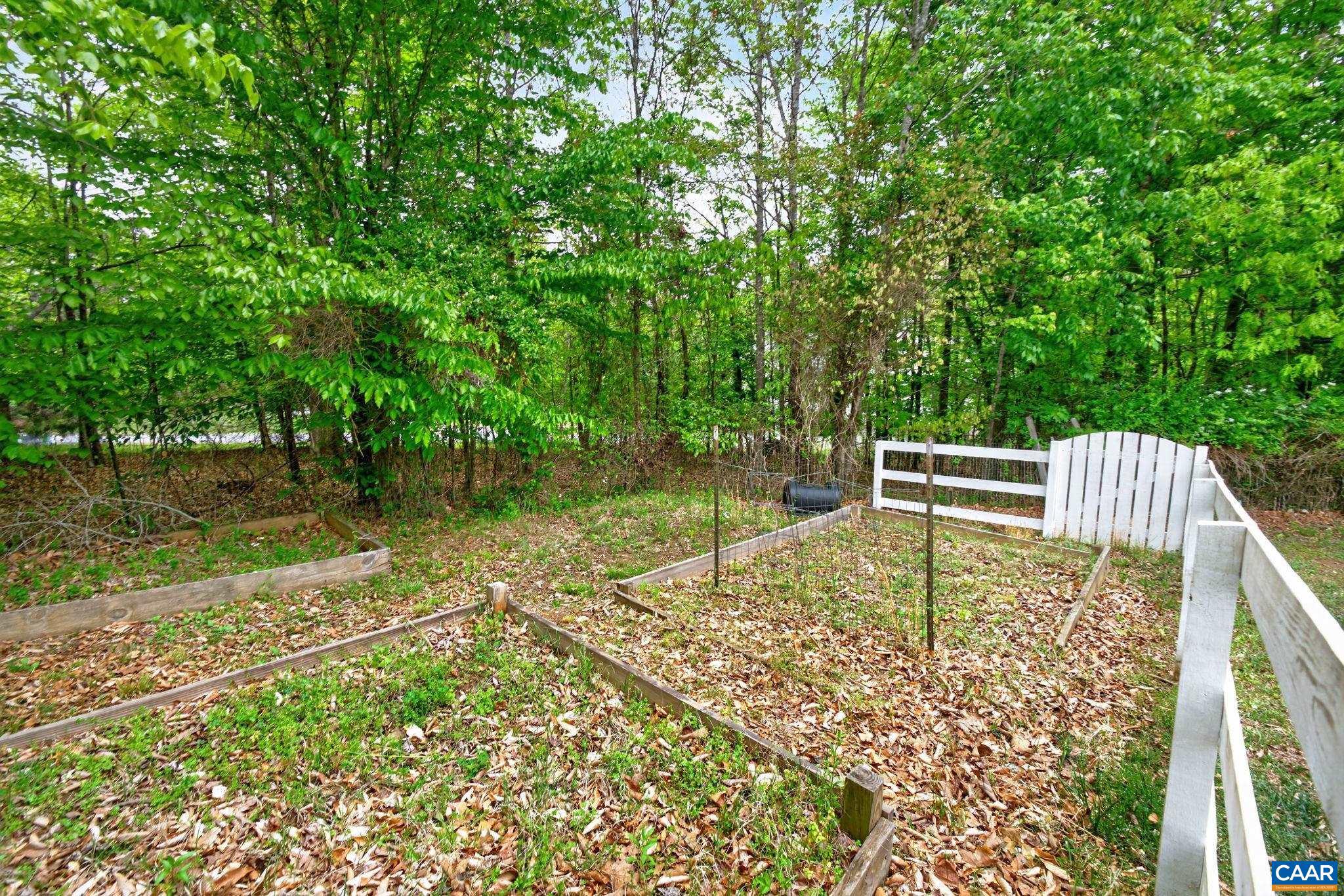 TAYLOR RIDGE ESTATES - Residential