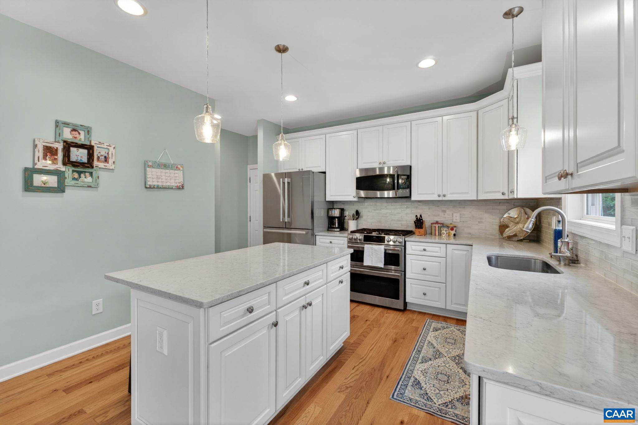TAYLOR RIDGE ESTATES - Residential
