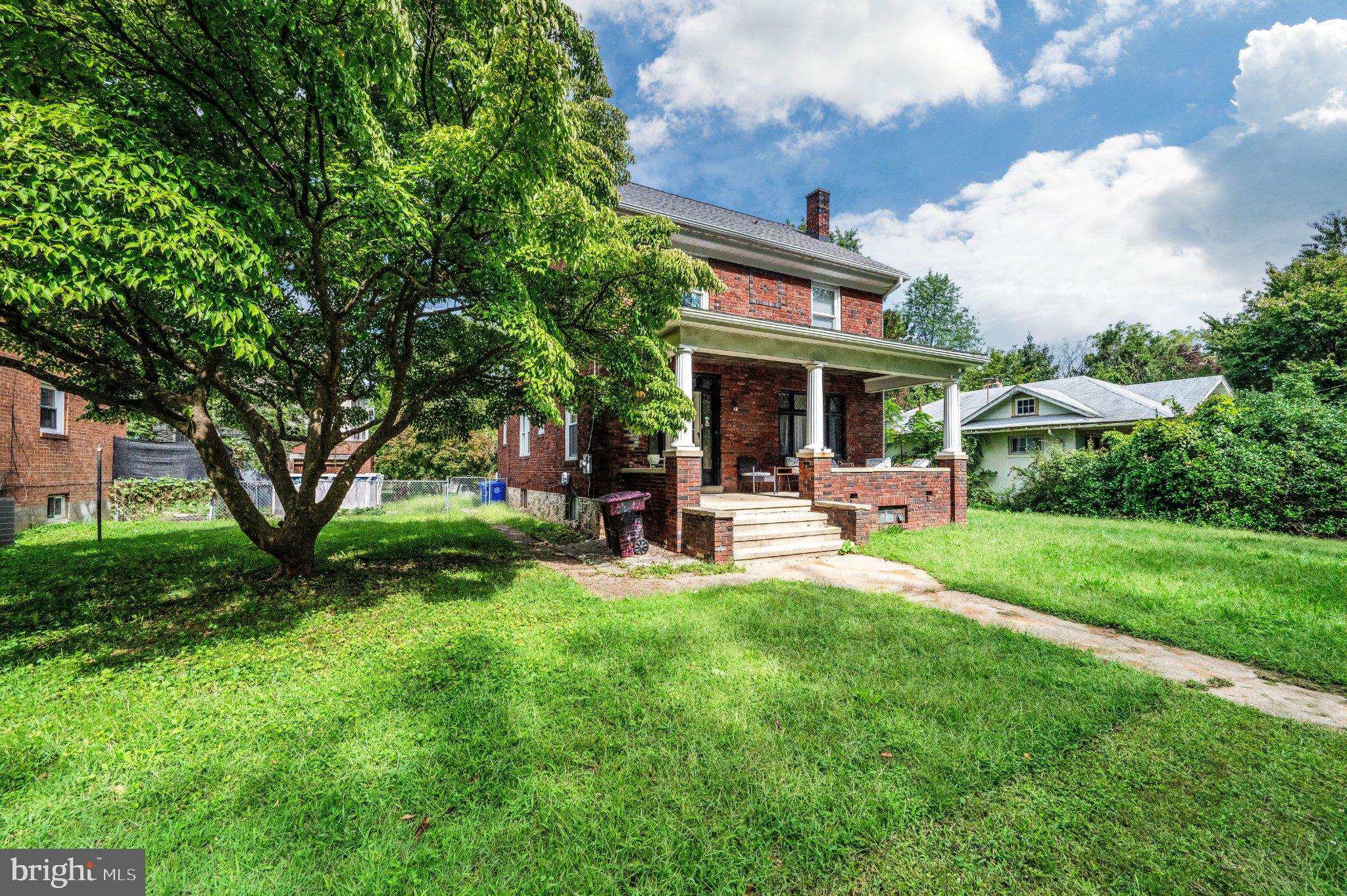 711 GREENWAY TC TERRACE