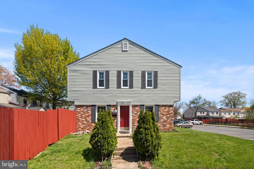 Renovated end-unit townhome in sought-after Irongate community. Boasting 3 generously-sized bedrooms and 2.5 bathrooms. Washer and dryer in unit. Fully fenced large backyard. Conveniently located just minutes from Historic Old Town Manassas, major commuter routes, VRE, shopping, and dining.