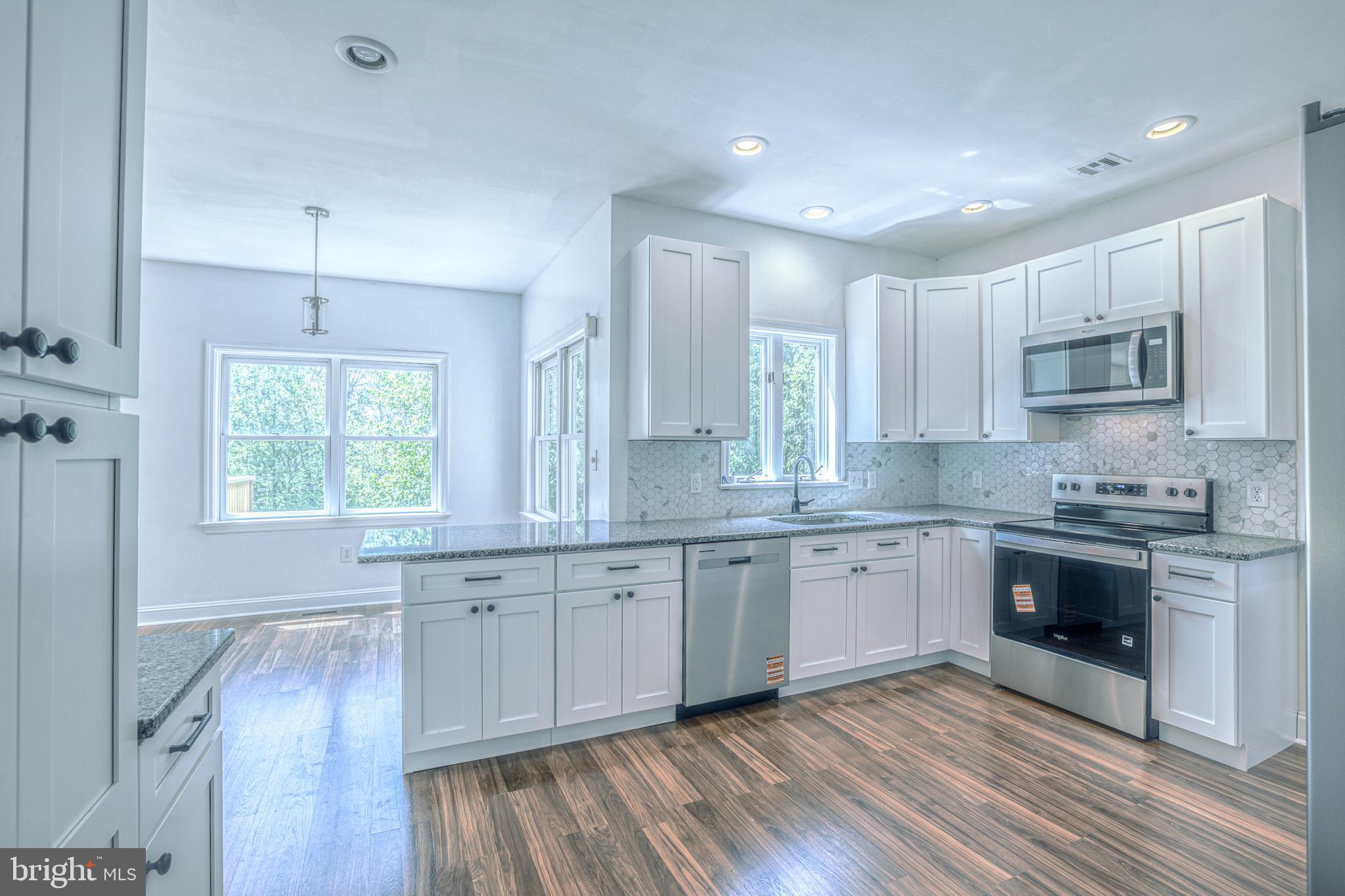 SPRINGDALE FARMS - Residential
