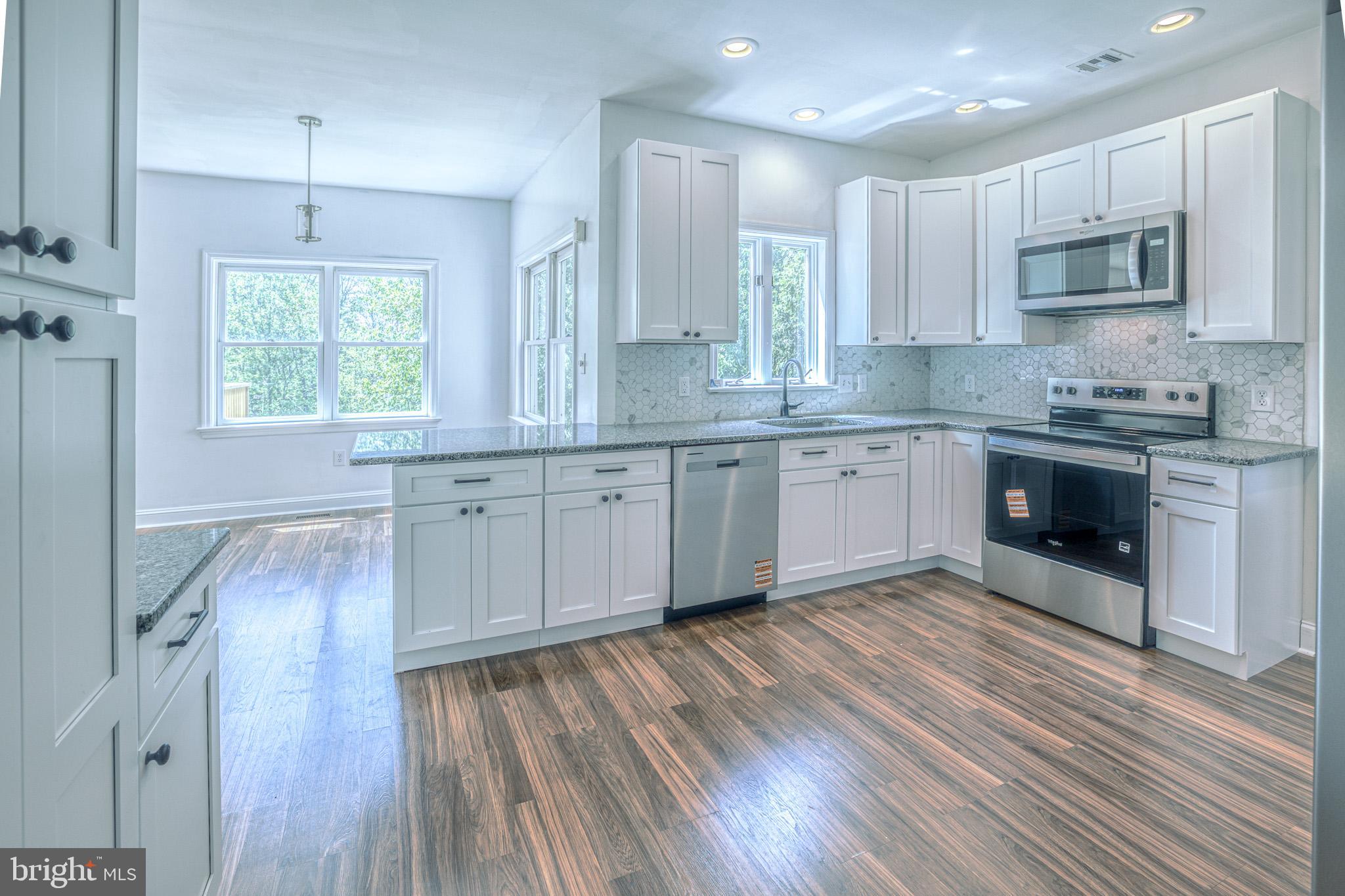 SPRINGDALE FARMS - Residential