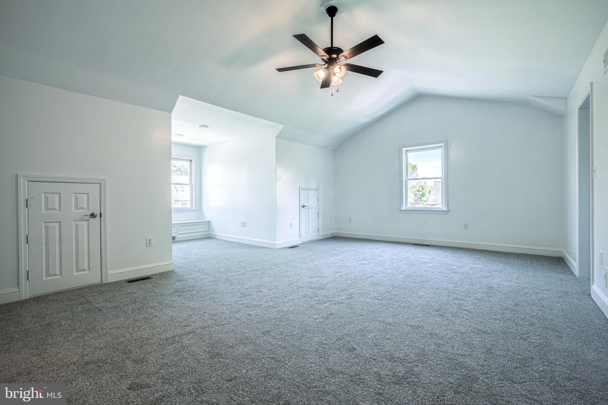 SPRINGDALE FARMS - Residential