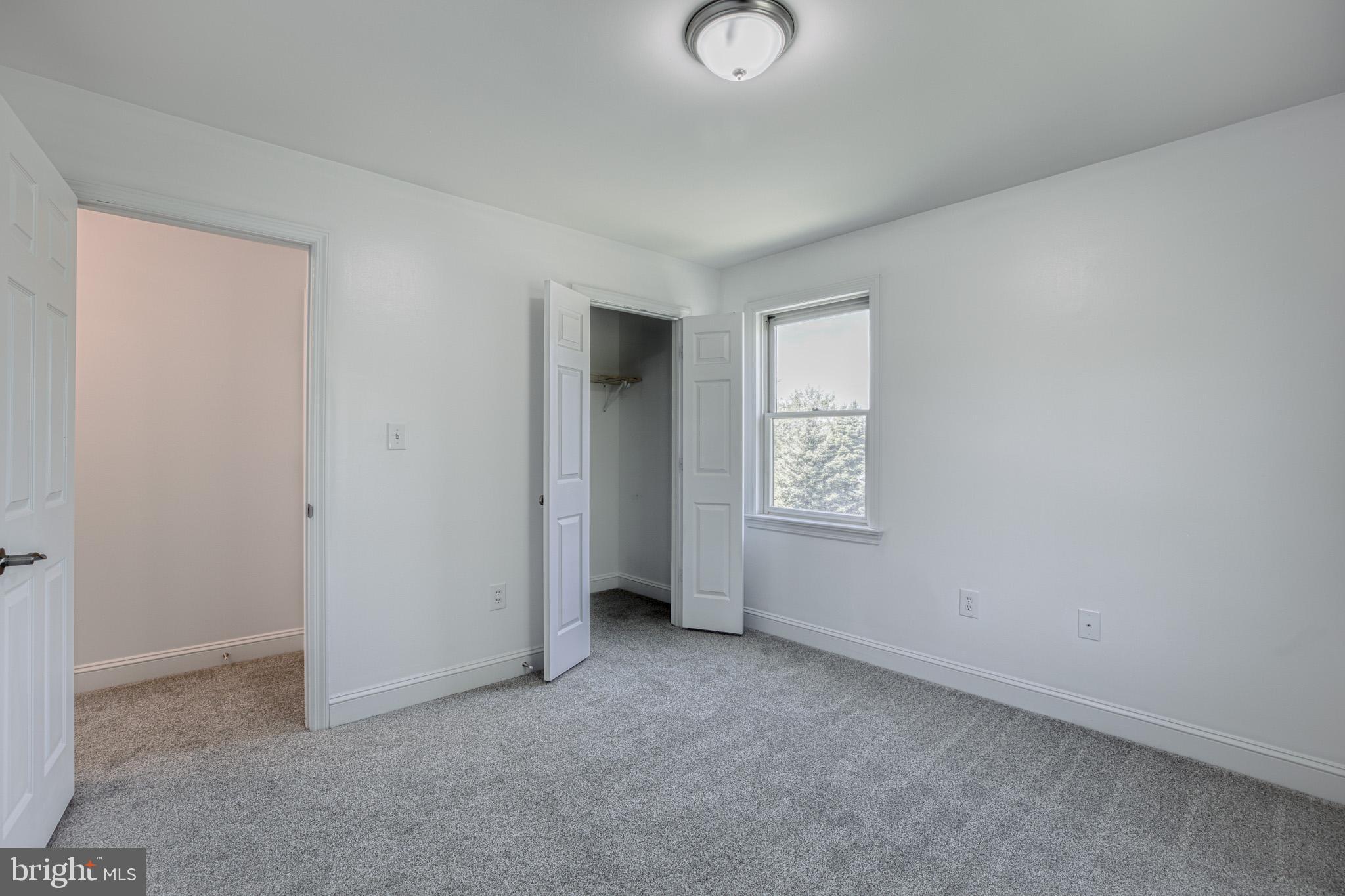 SPRINGDALE FARMS - Residential