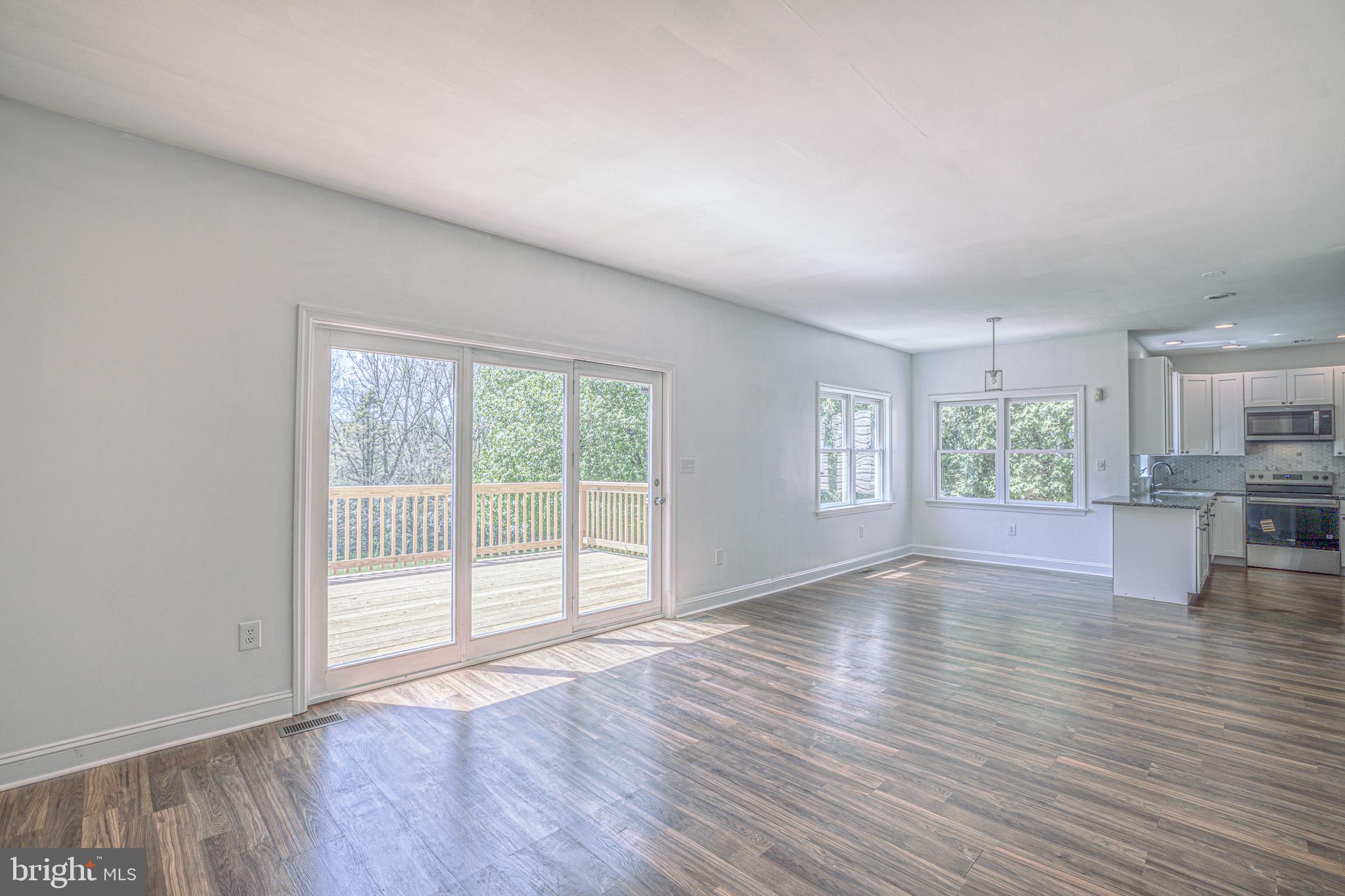 SPRINGDALE FARMS - Residential
