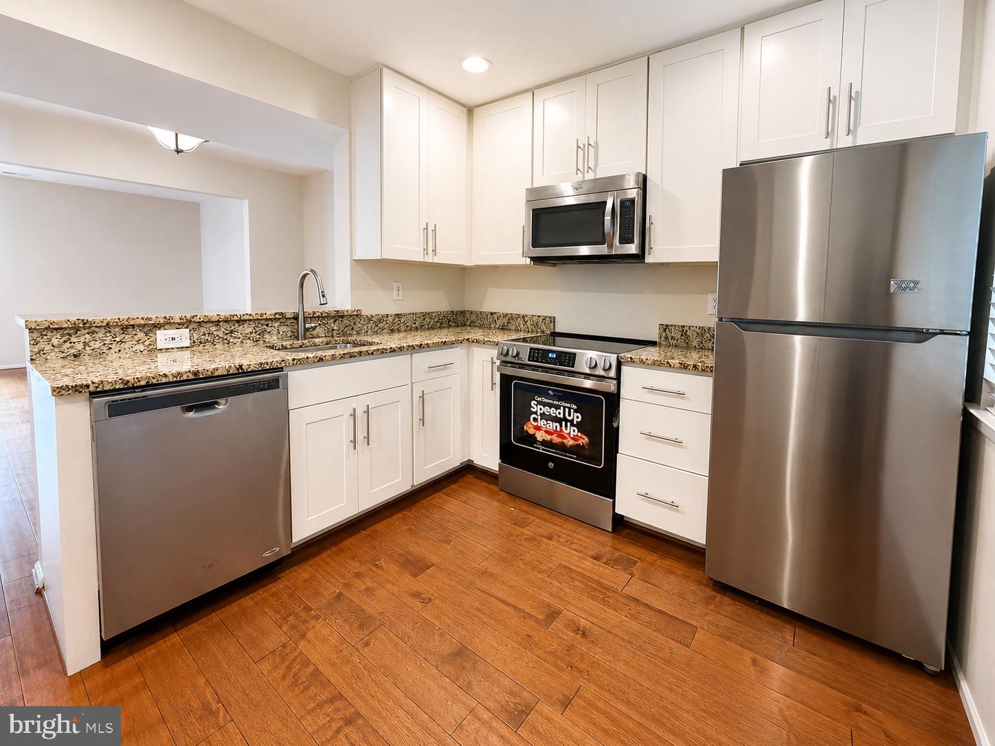 2473 GLENGYLE DRIVE 180
