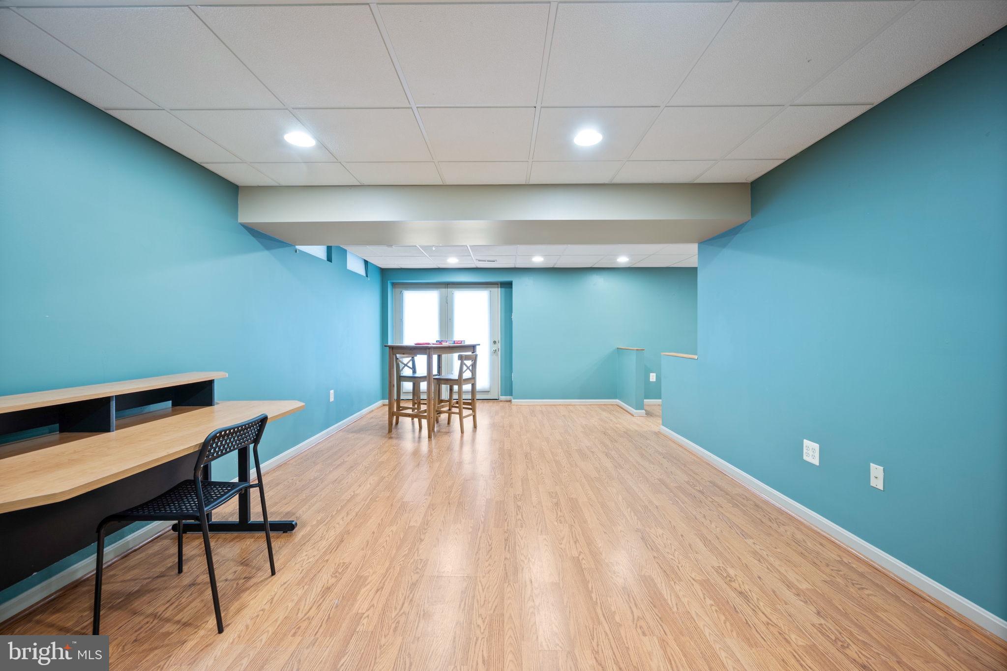 SHEPHERDS GLEN - Residential