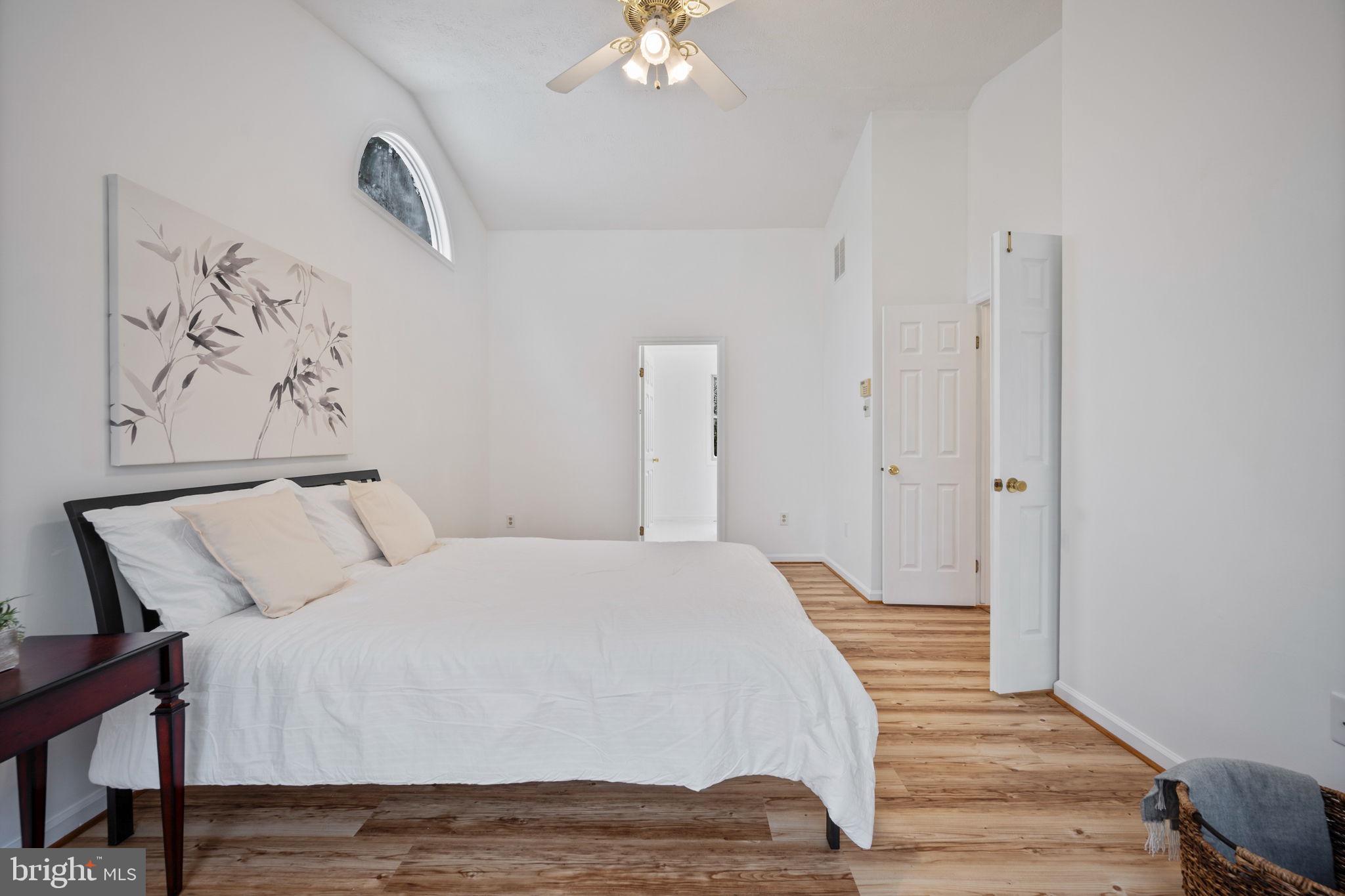 SHEPHERDS GLEN - Residential