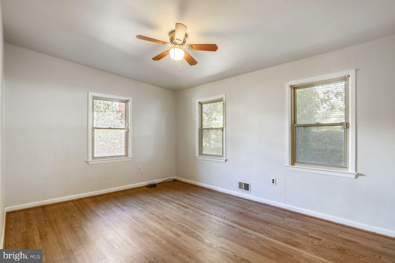 CAPITOL HEIGHTS - Residential