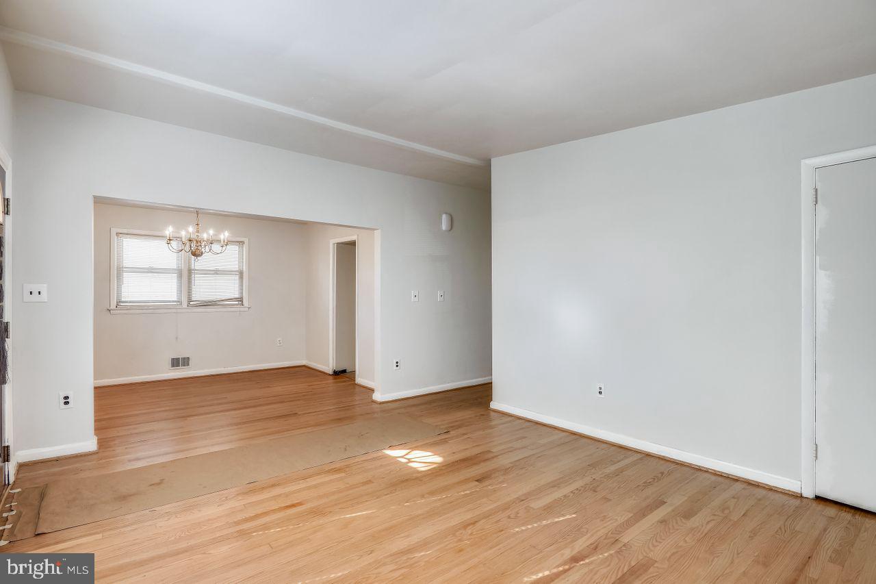 CAPITOL HEIGHTS - Residential