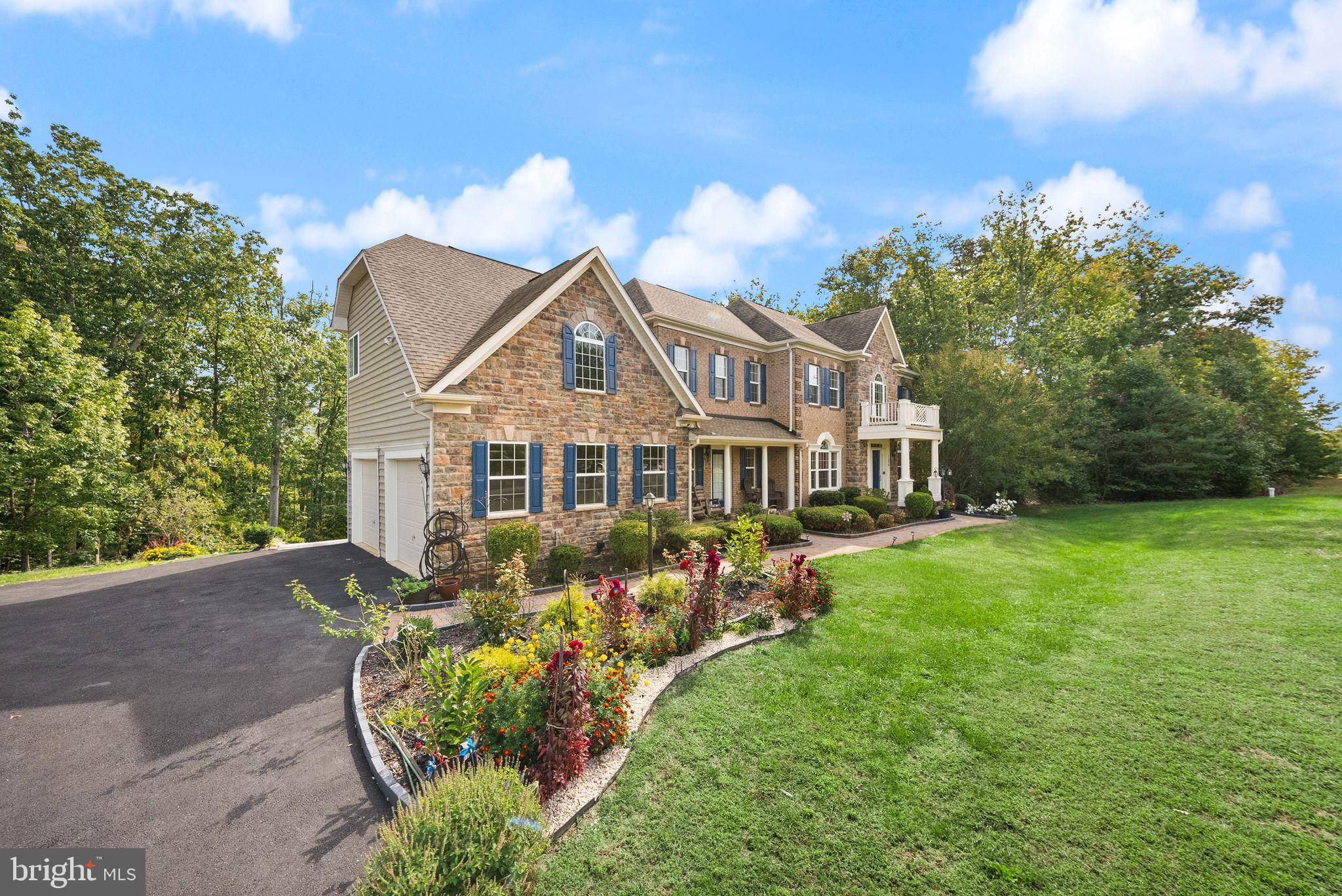 104 BRITTANY MANOR WAY