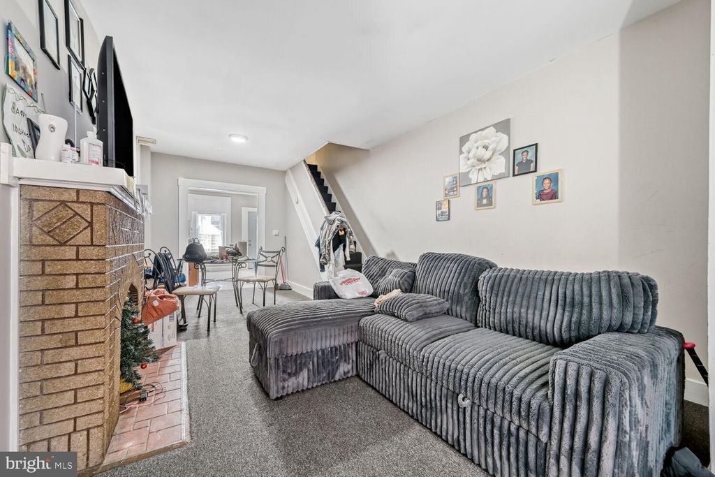 Photo of 818 N Curley Street, BALTIMORE, MD 21205 (MLS # MDBA2207024)