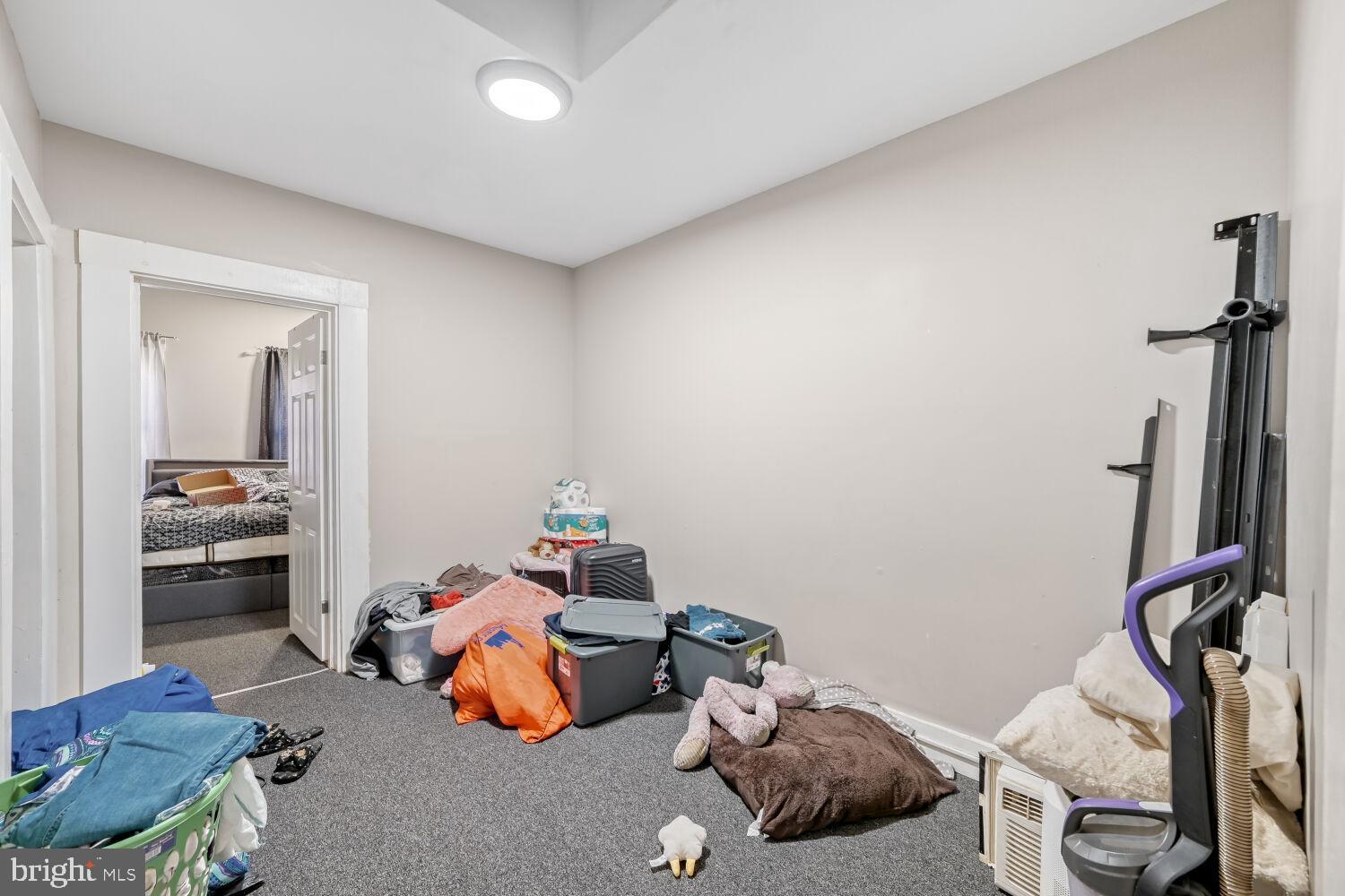 BIDDLE STREET - Residential